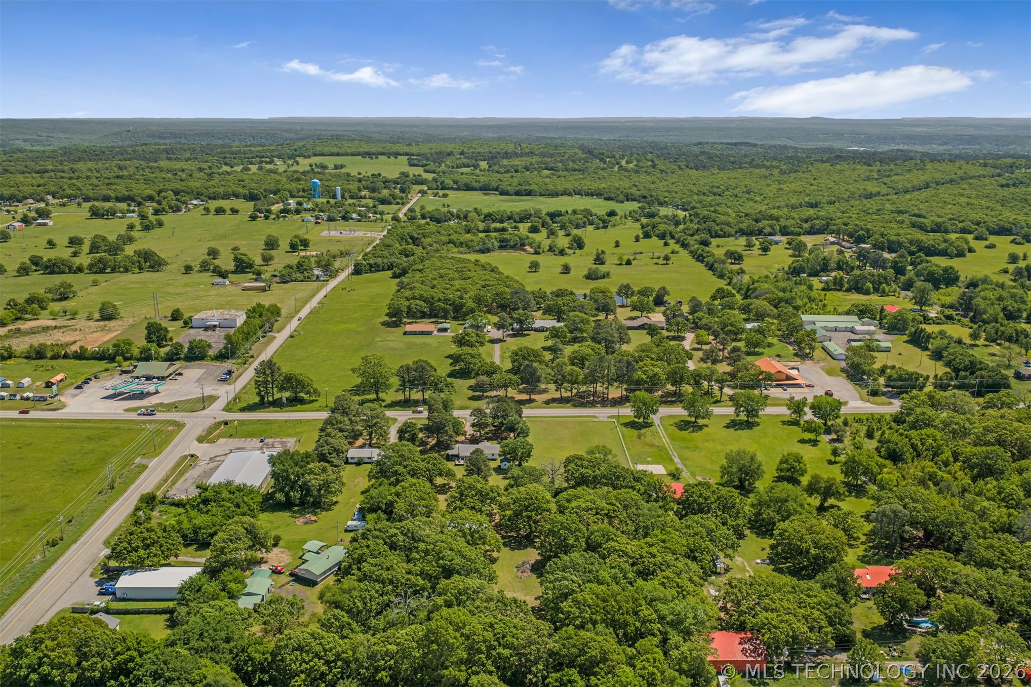 15083 State Highway 82 Tahlequah OK 74464