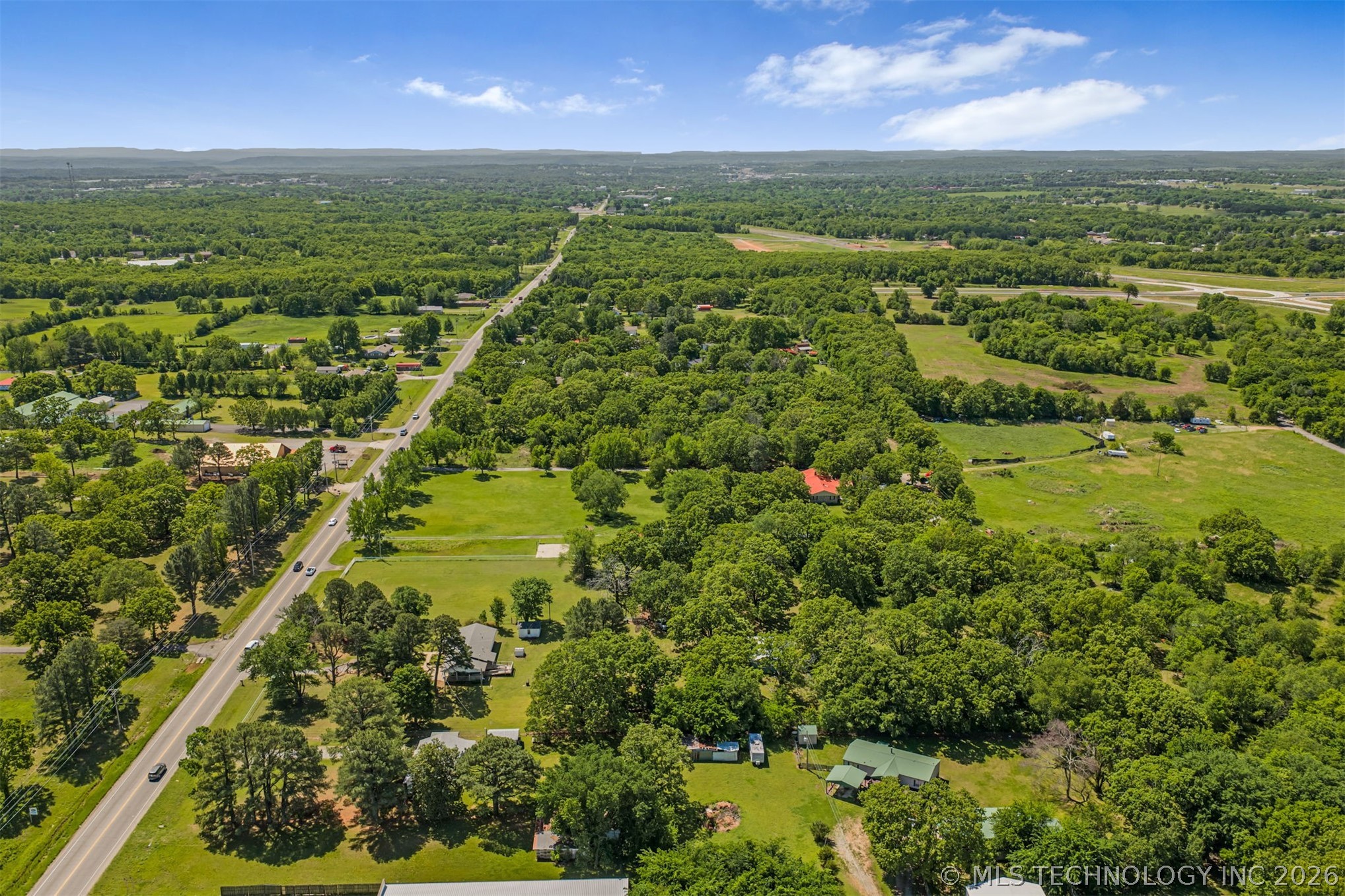 15083 State Highway 82 Tahlequah OK 74464