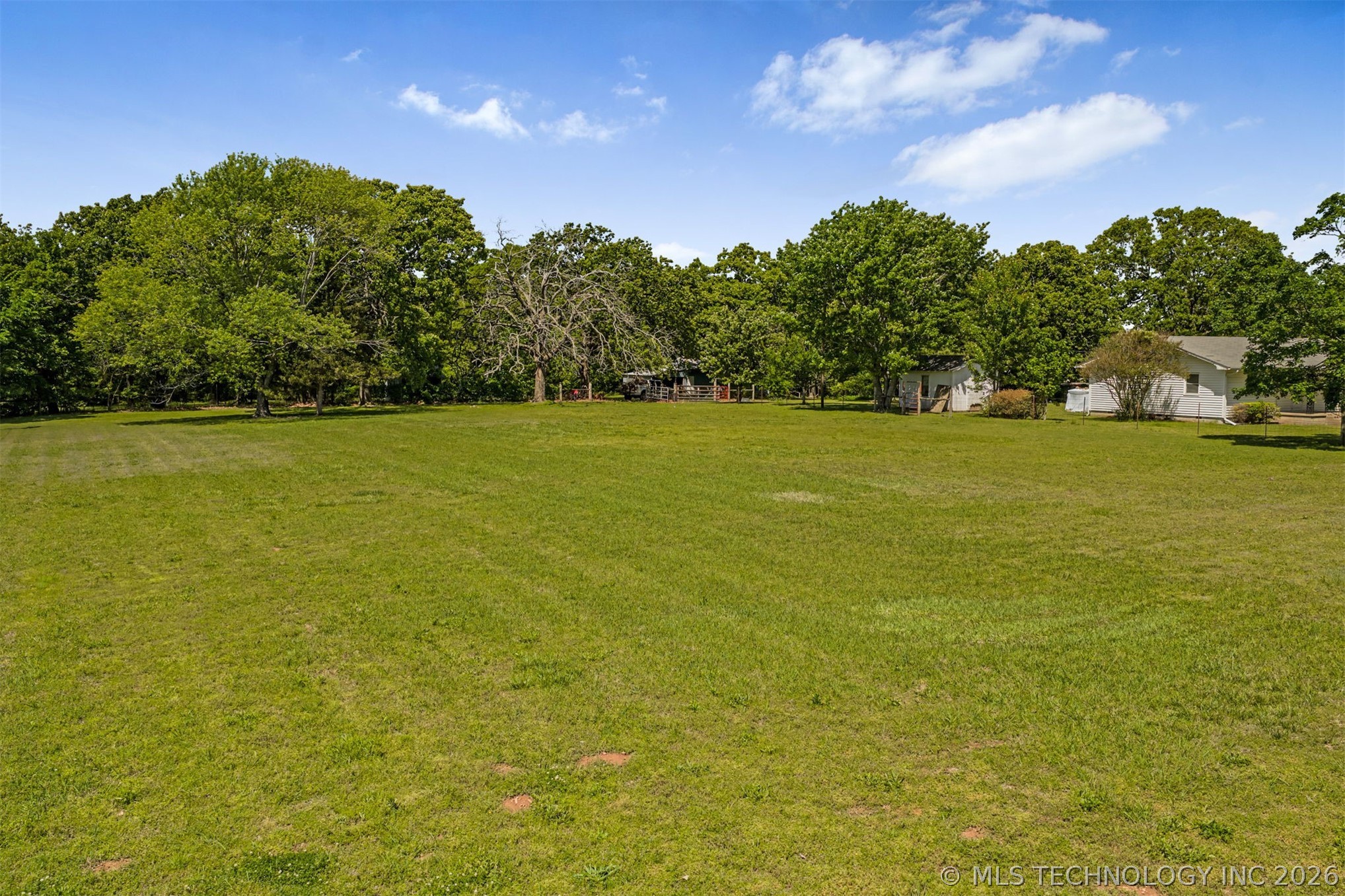 15083 State Highway 82 Tahlequah OK 74464