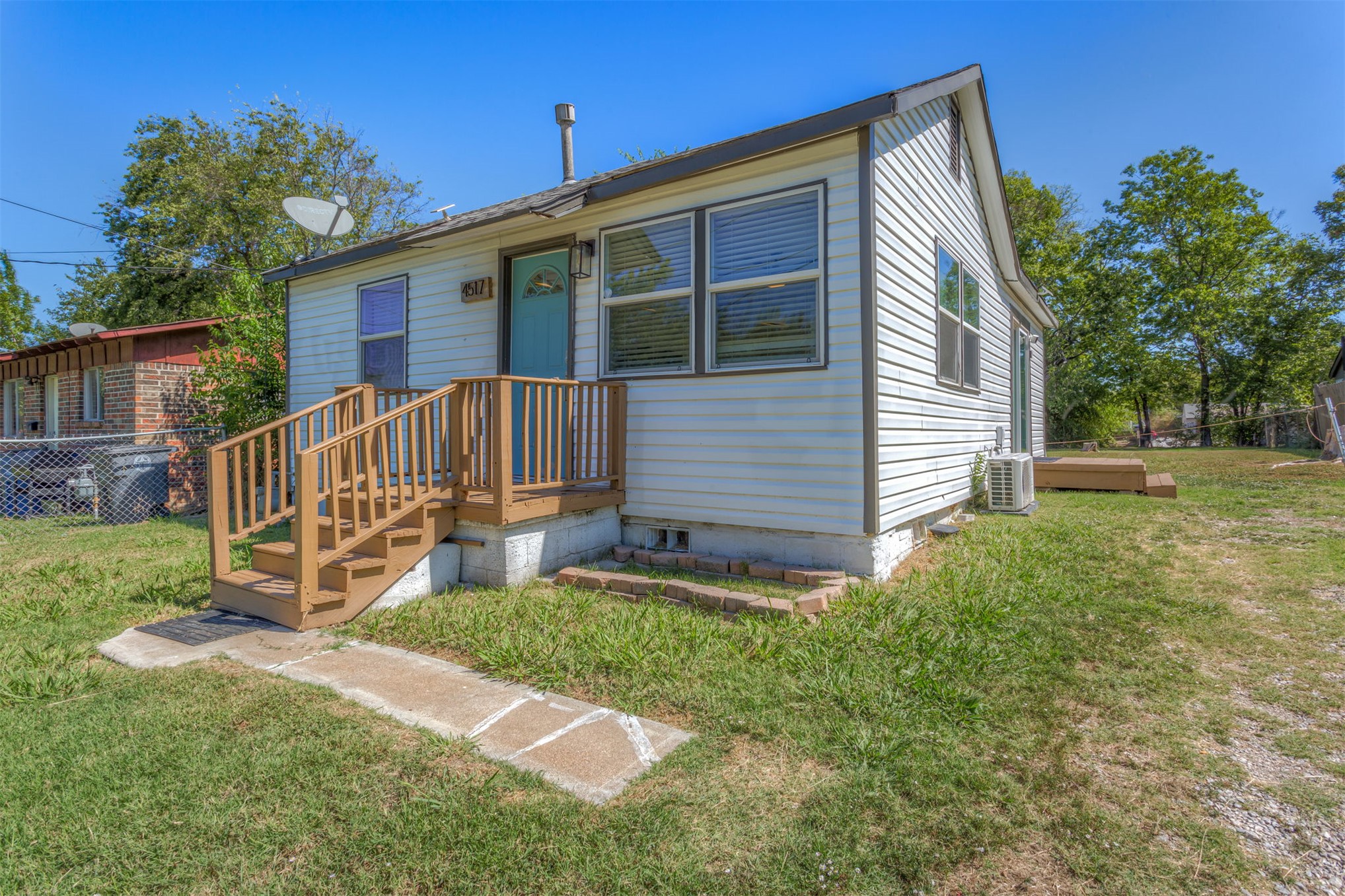 4517 S Waco Avenue Tulsa OK 74107