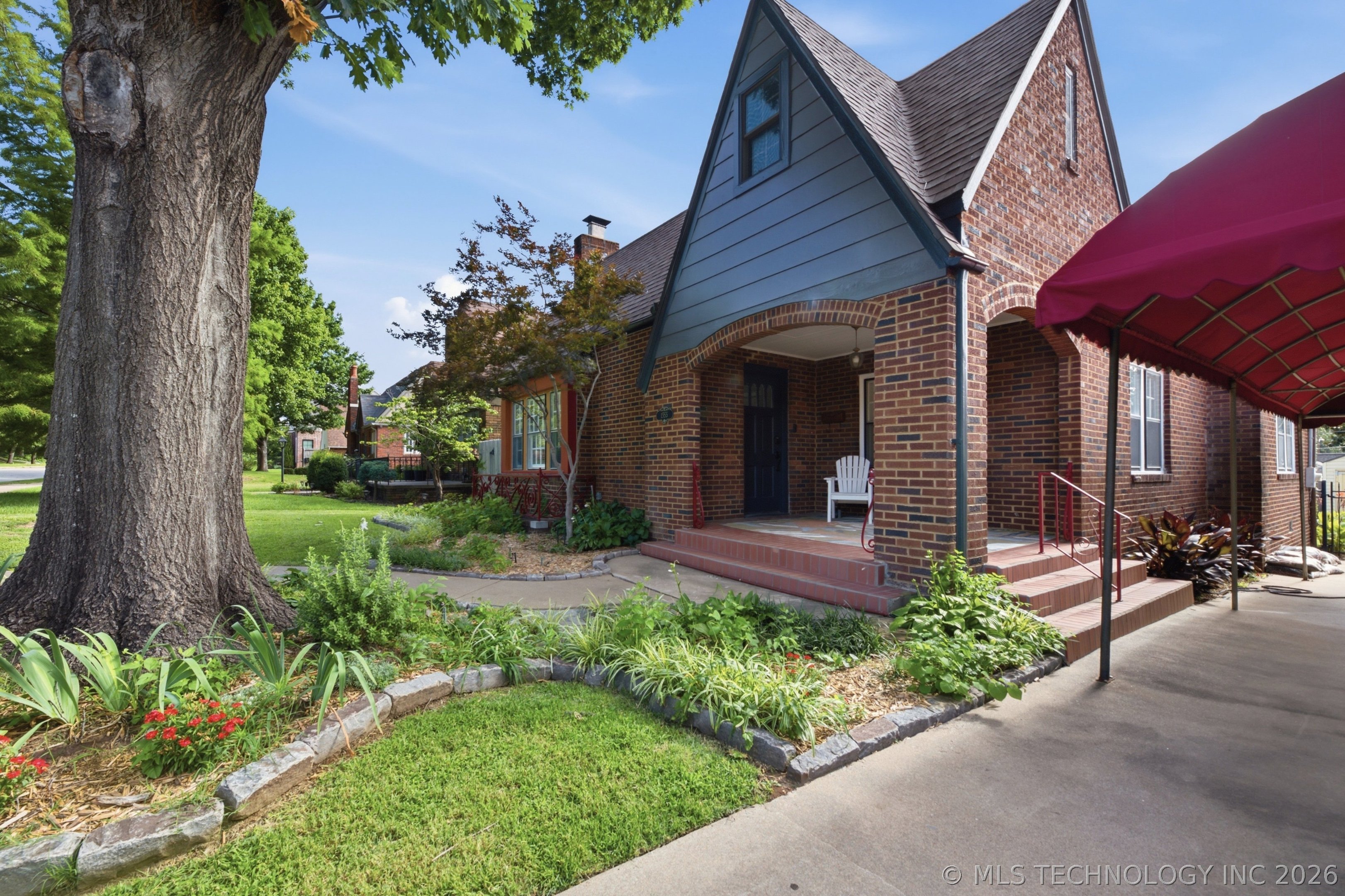 1555 S Gillette Avenue Tulsa OK 74104