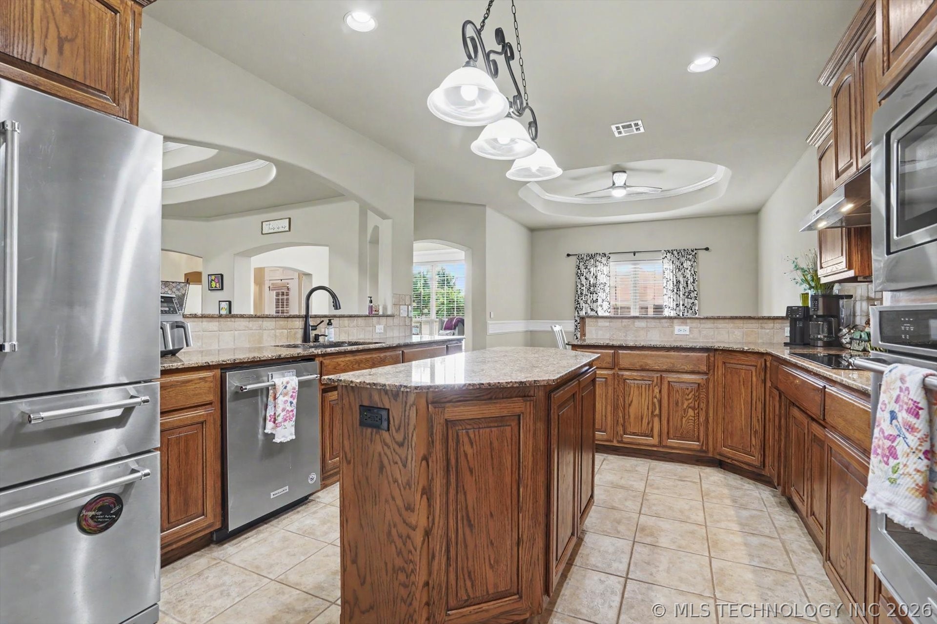 24253 E 145th Street S Coweta OK 74429