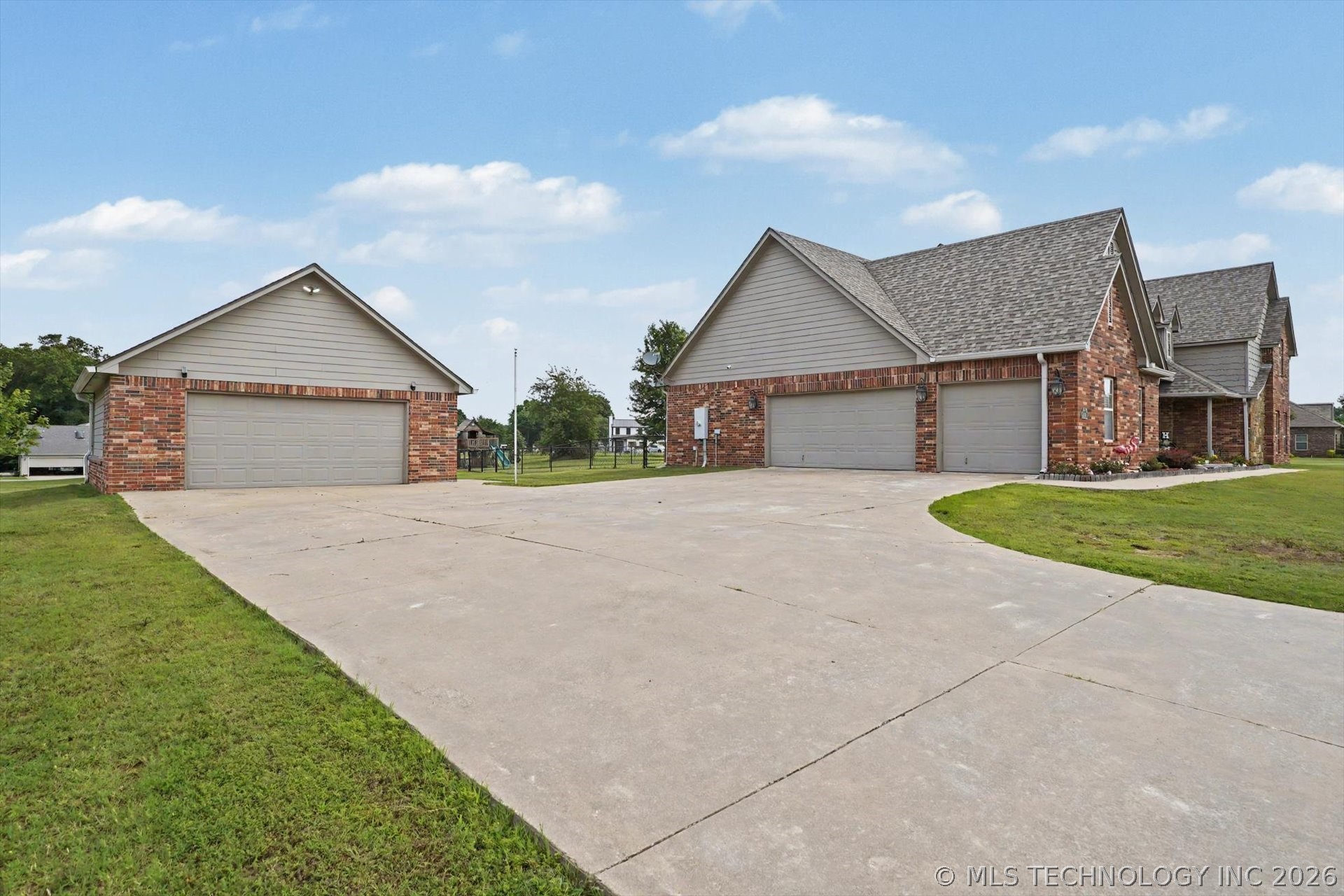 24253 E 145th Street S Coweta OK 74429