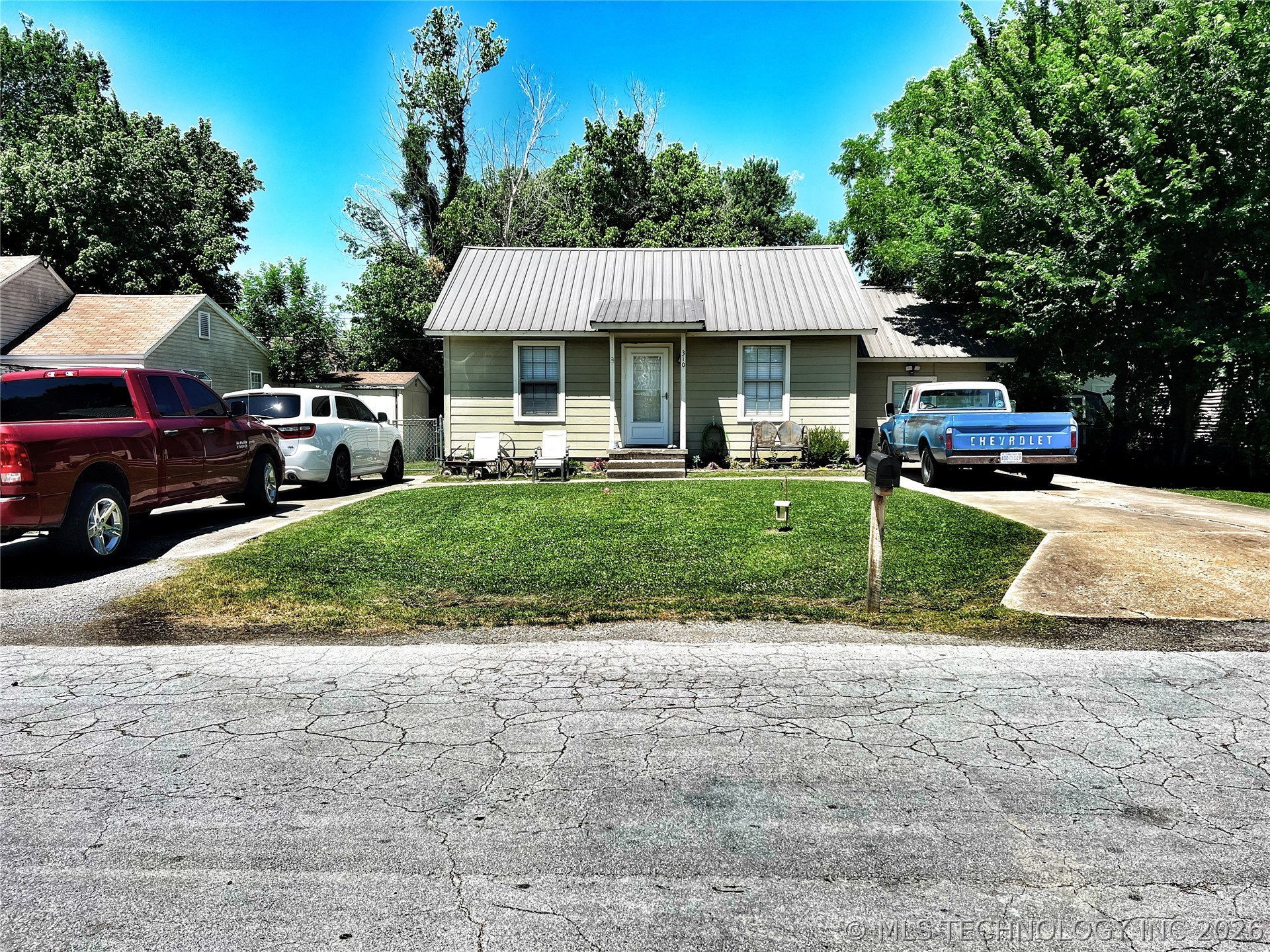 310 N Sawyer Street Pryor OK 74361