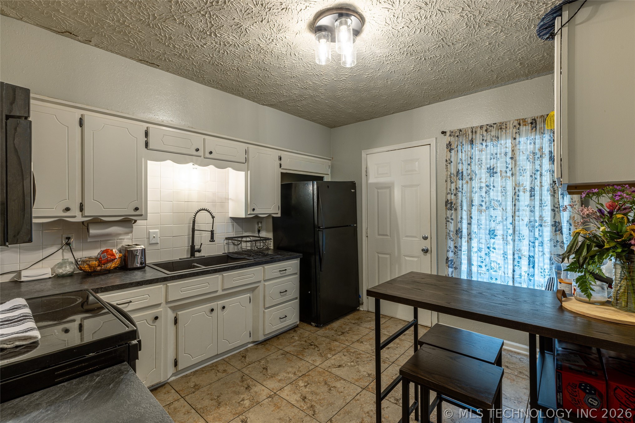 310 N Sawyer Street Pryor OK 74361
