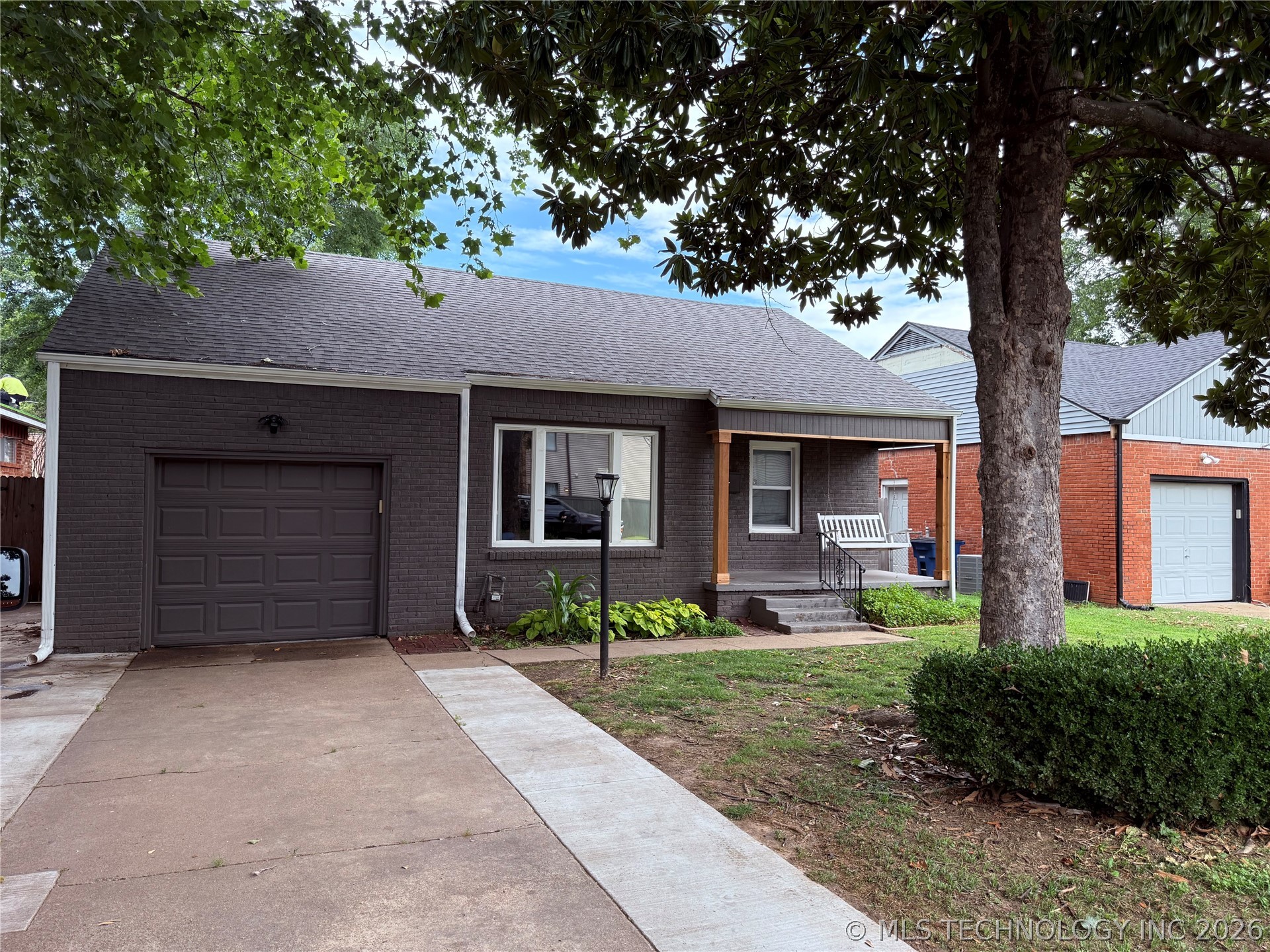 957 E 37th Street Tulsa OK 74105