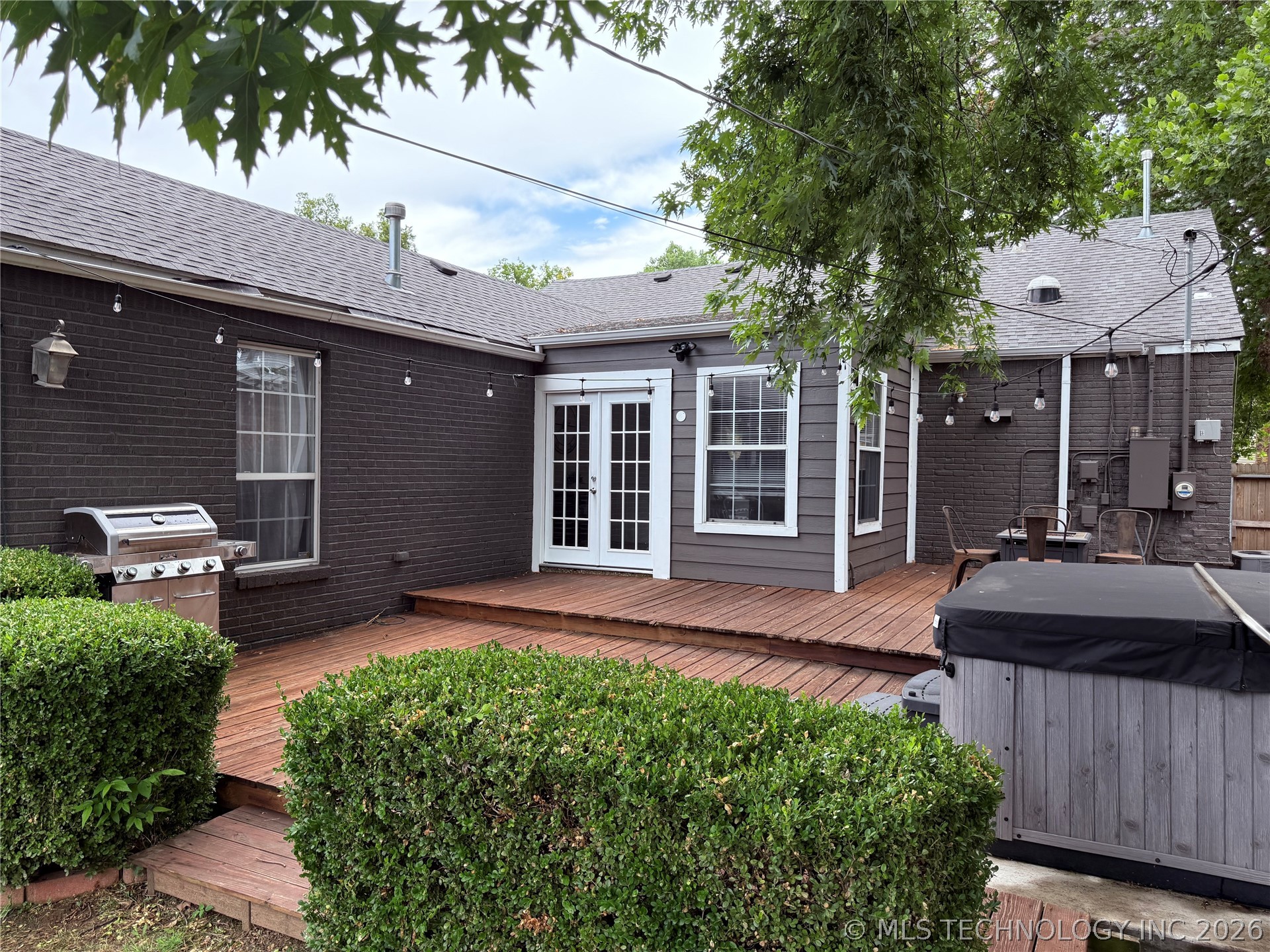 957 E 37th Street Tulsa OK 74105