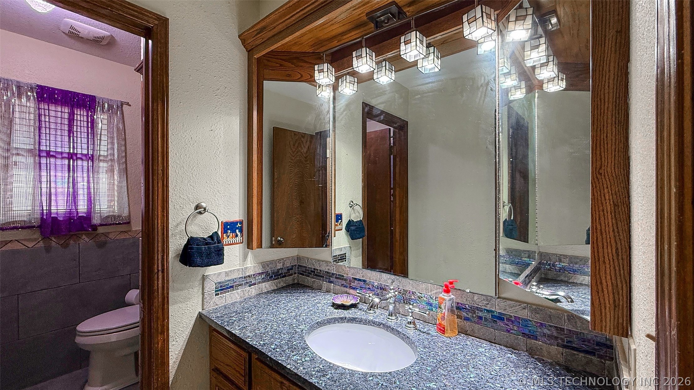 208 SE 30th Street Moore OK 73160