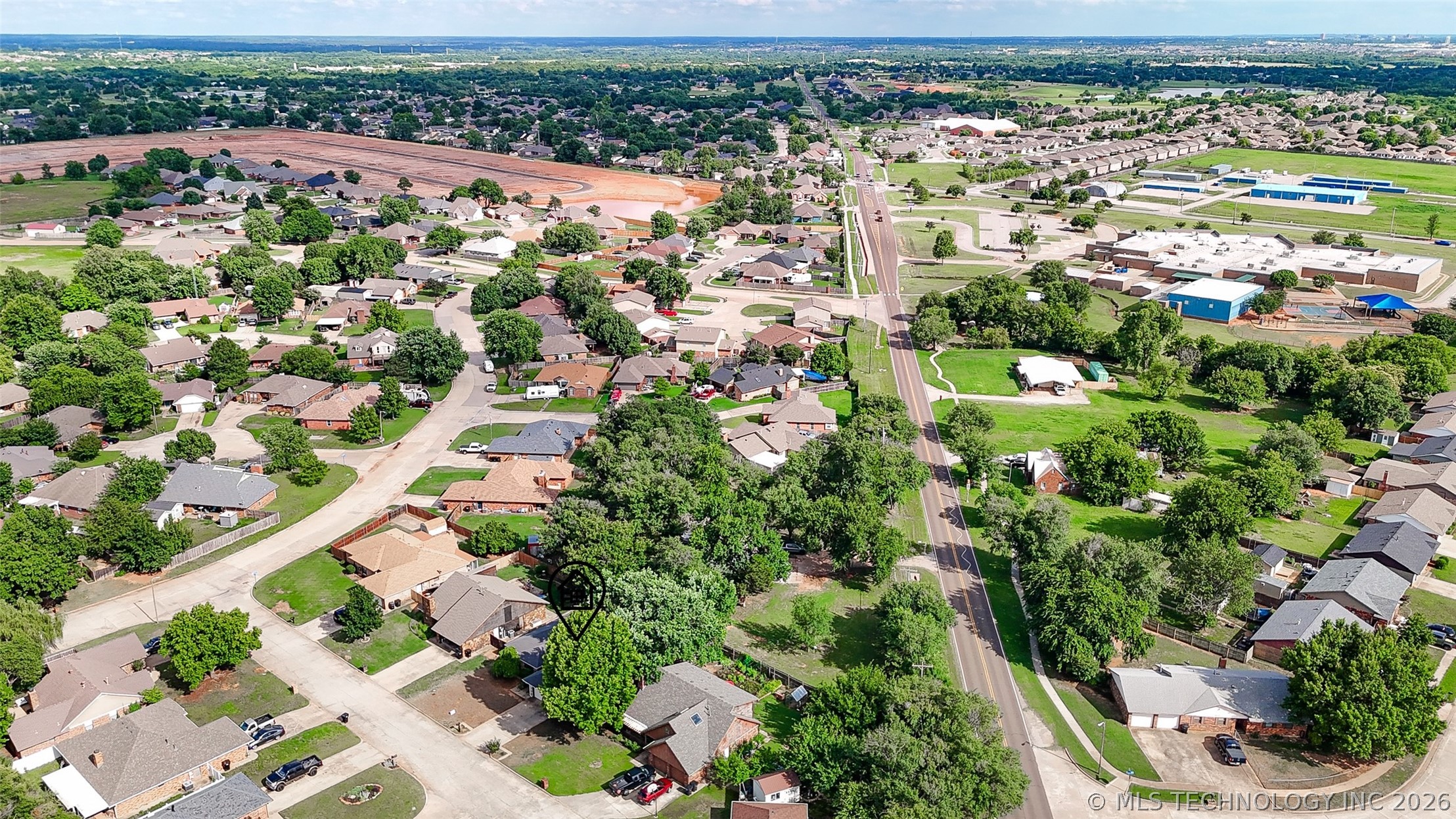 208 SE 30th Street Moore OK 73160