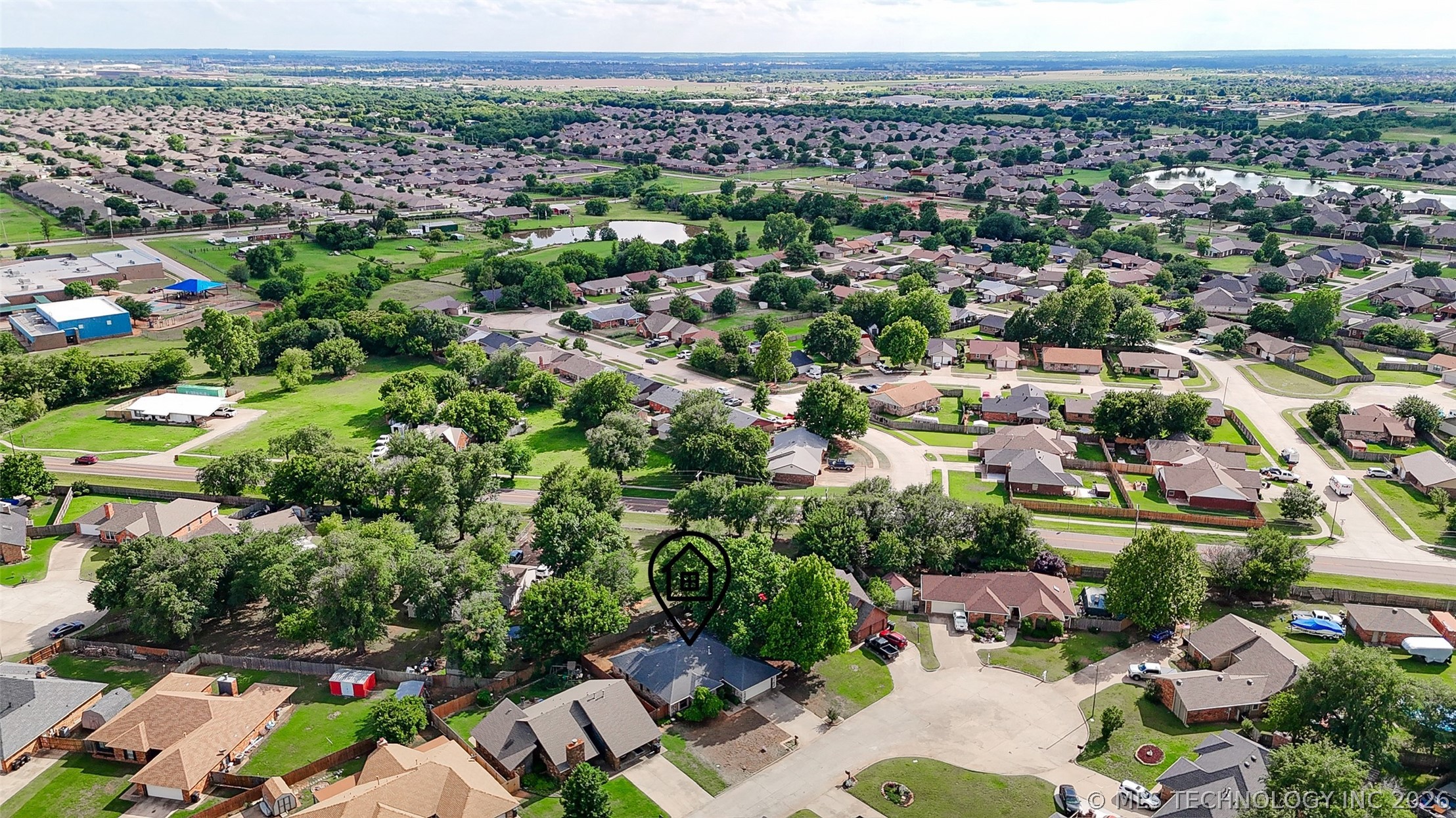 208 SE 30th Street Moore OK 73160