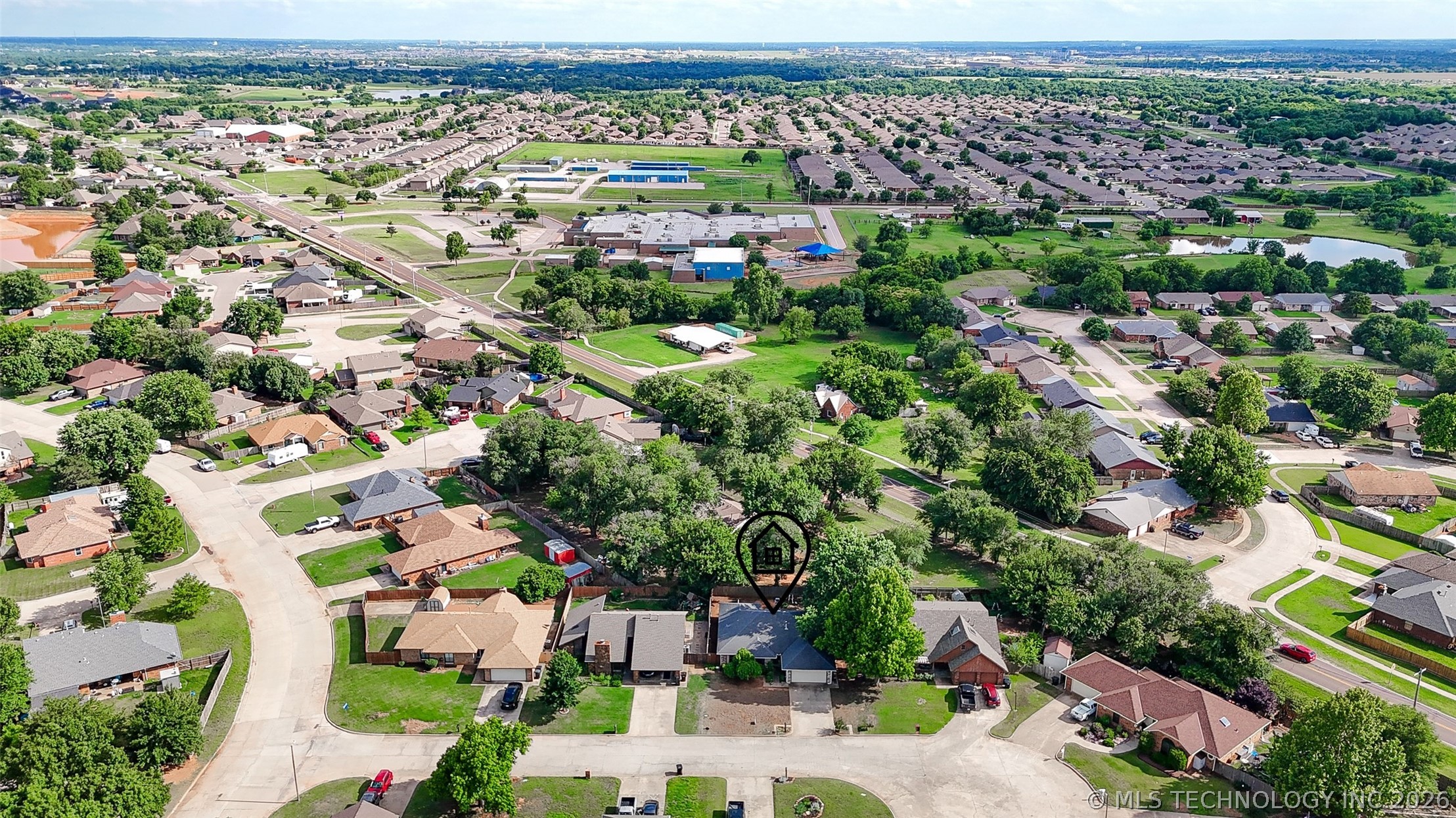208 SE 30th Street Moore OK 73160
