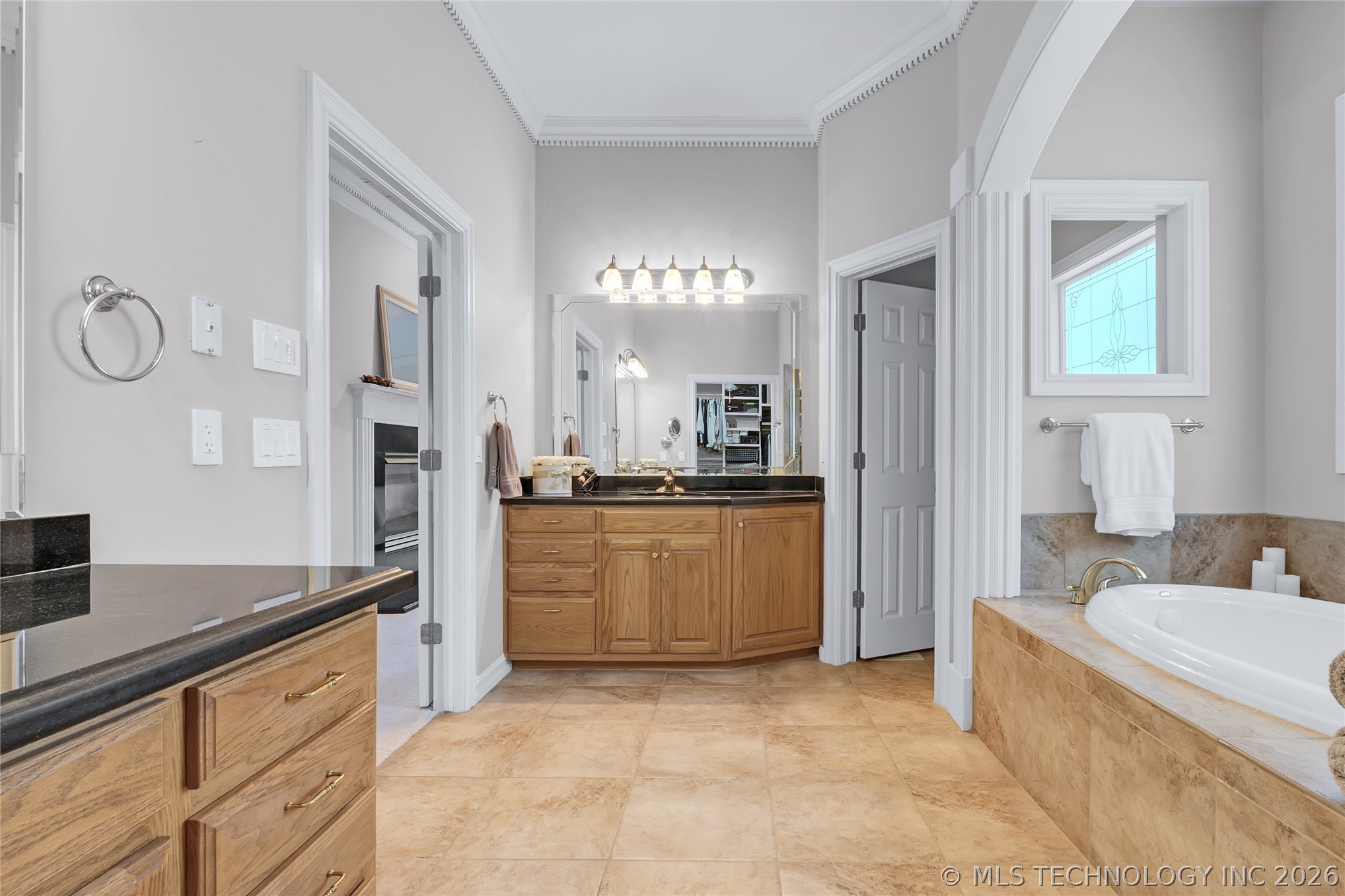 6008 W Phoenix Court Broken Arrow OK 74011