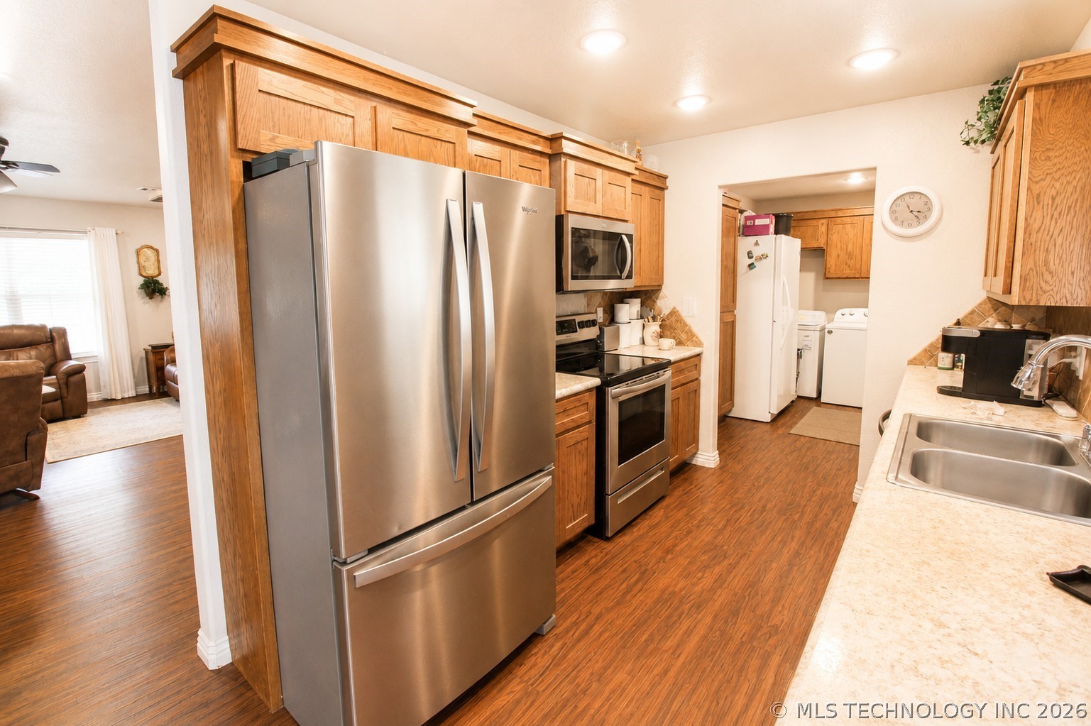 8268 N Shiloh Road Hulbert OK 74441
