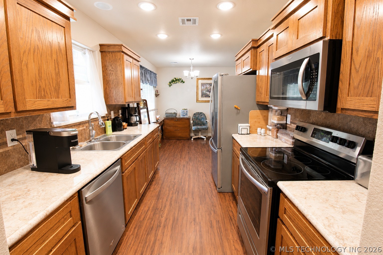 8268 N Shiloh Road Hulbert OK 74441