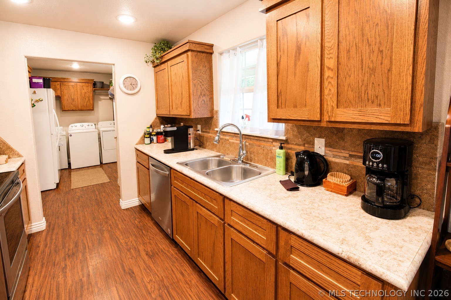 8268 N Shiloh Road Hulbert OK 74441