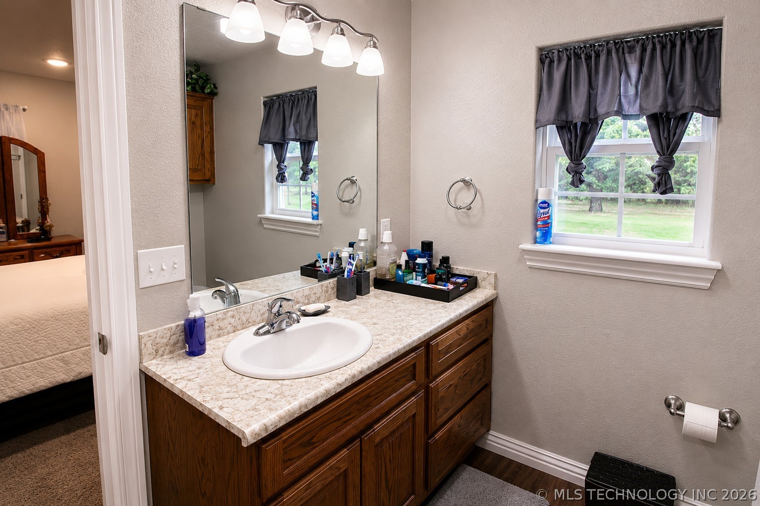 8268 N Shiloh Road Hulbert OK 74441