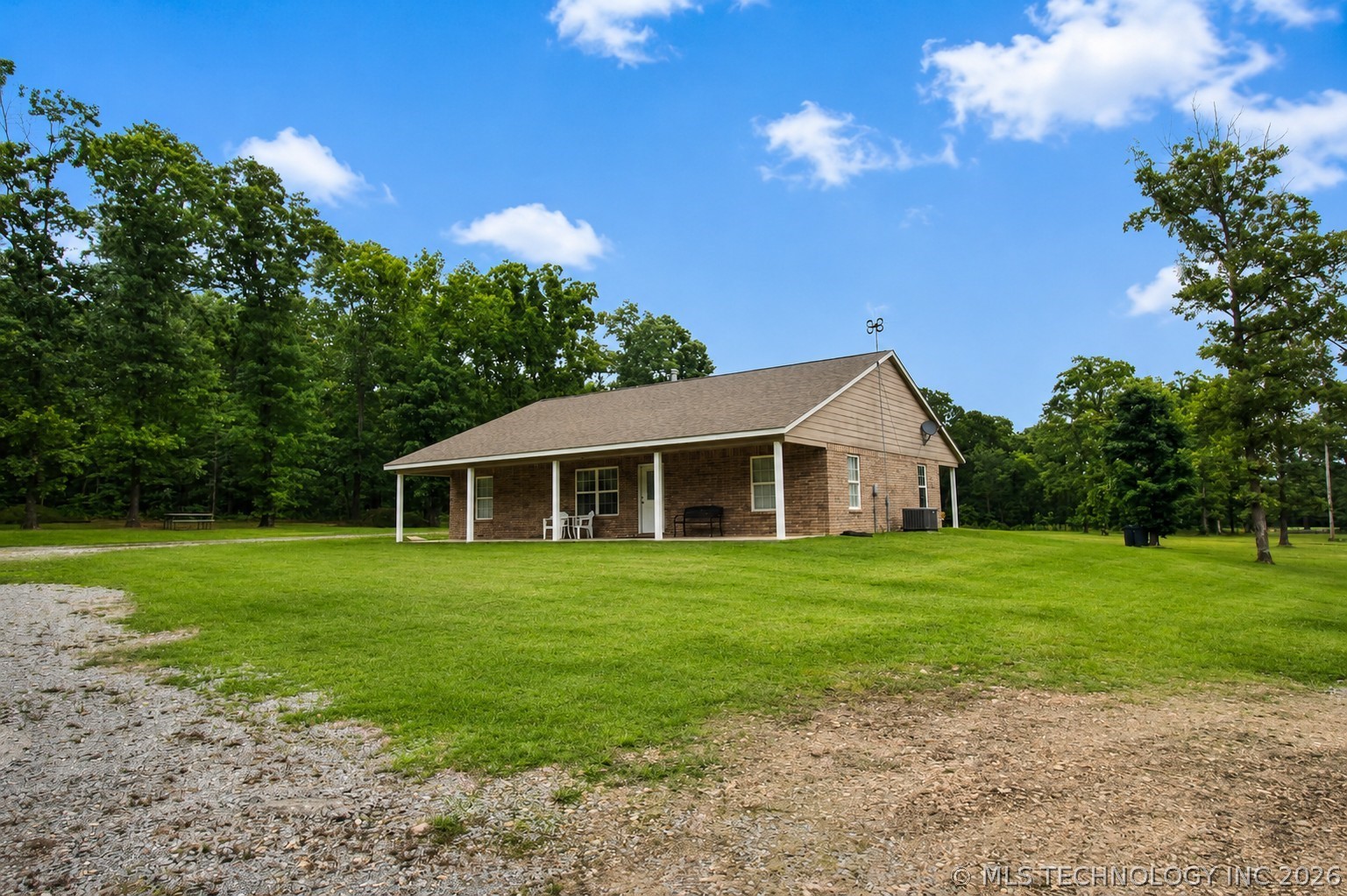 8268 N Shiloh Road Hulbert OK 74441