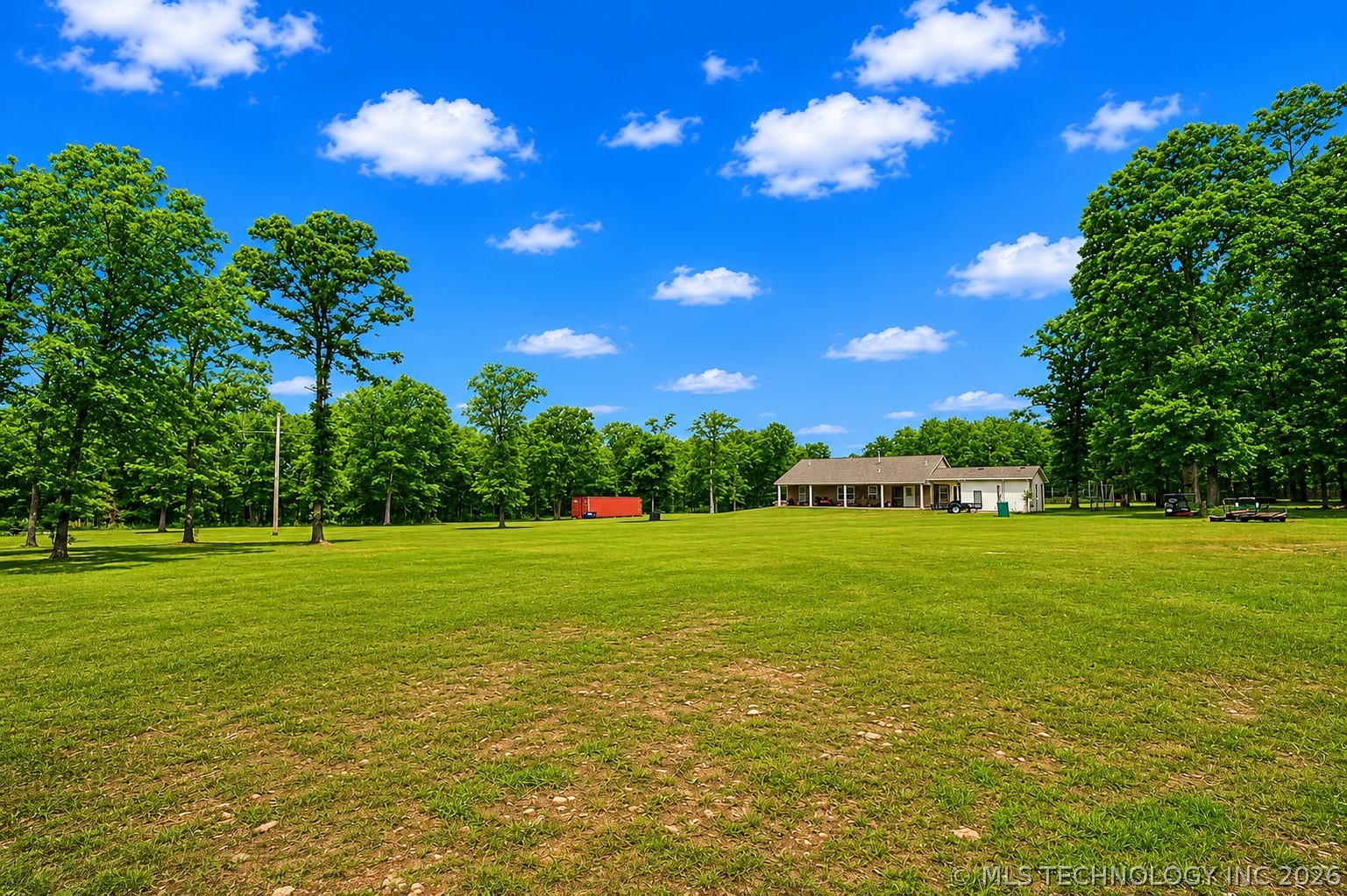 8268 N Shiloh Road Hulbert OK 74441