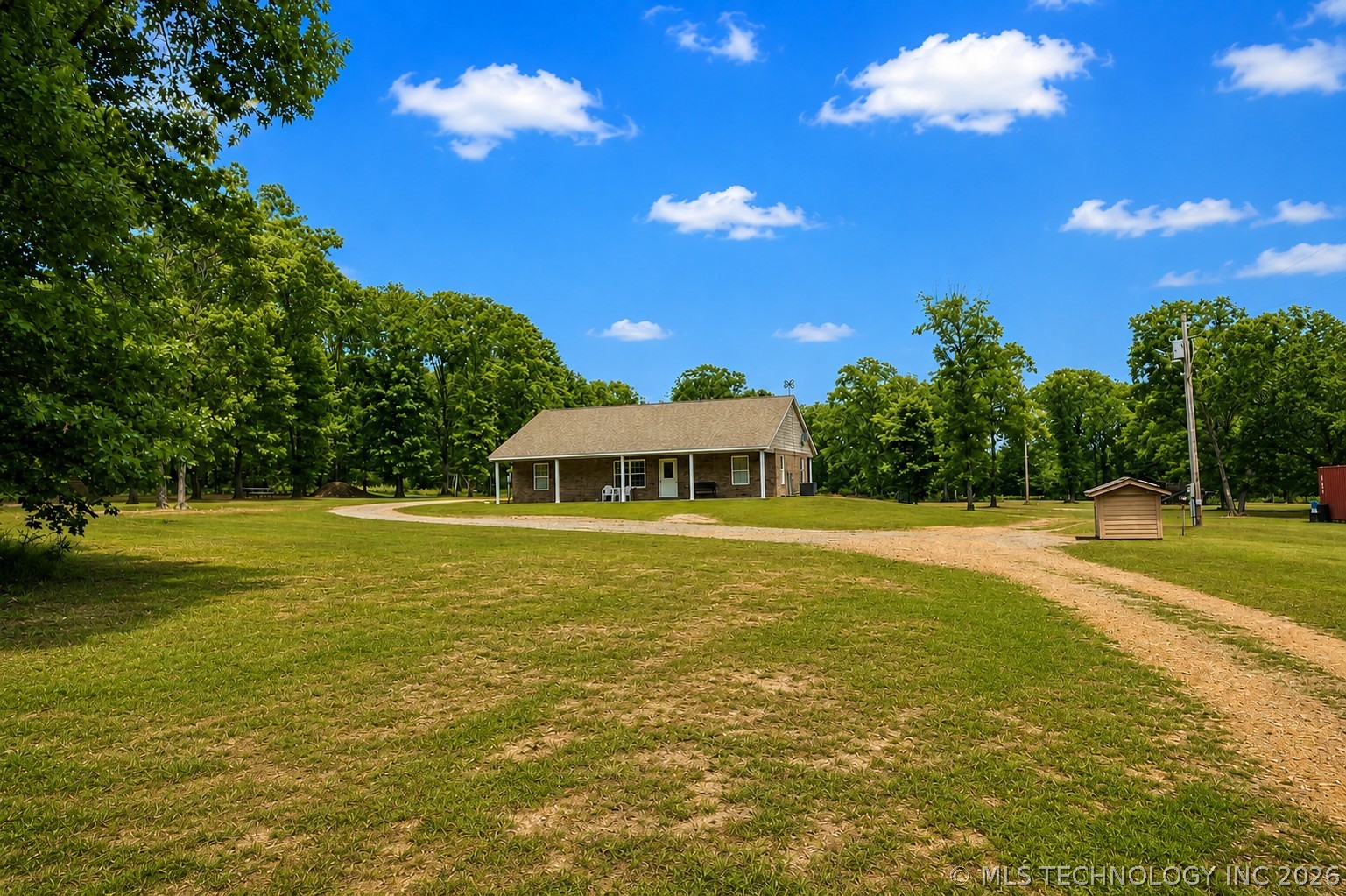 8268 N Shiloh Road Hulbert OK 74441