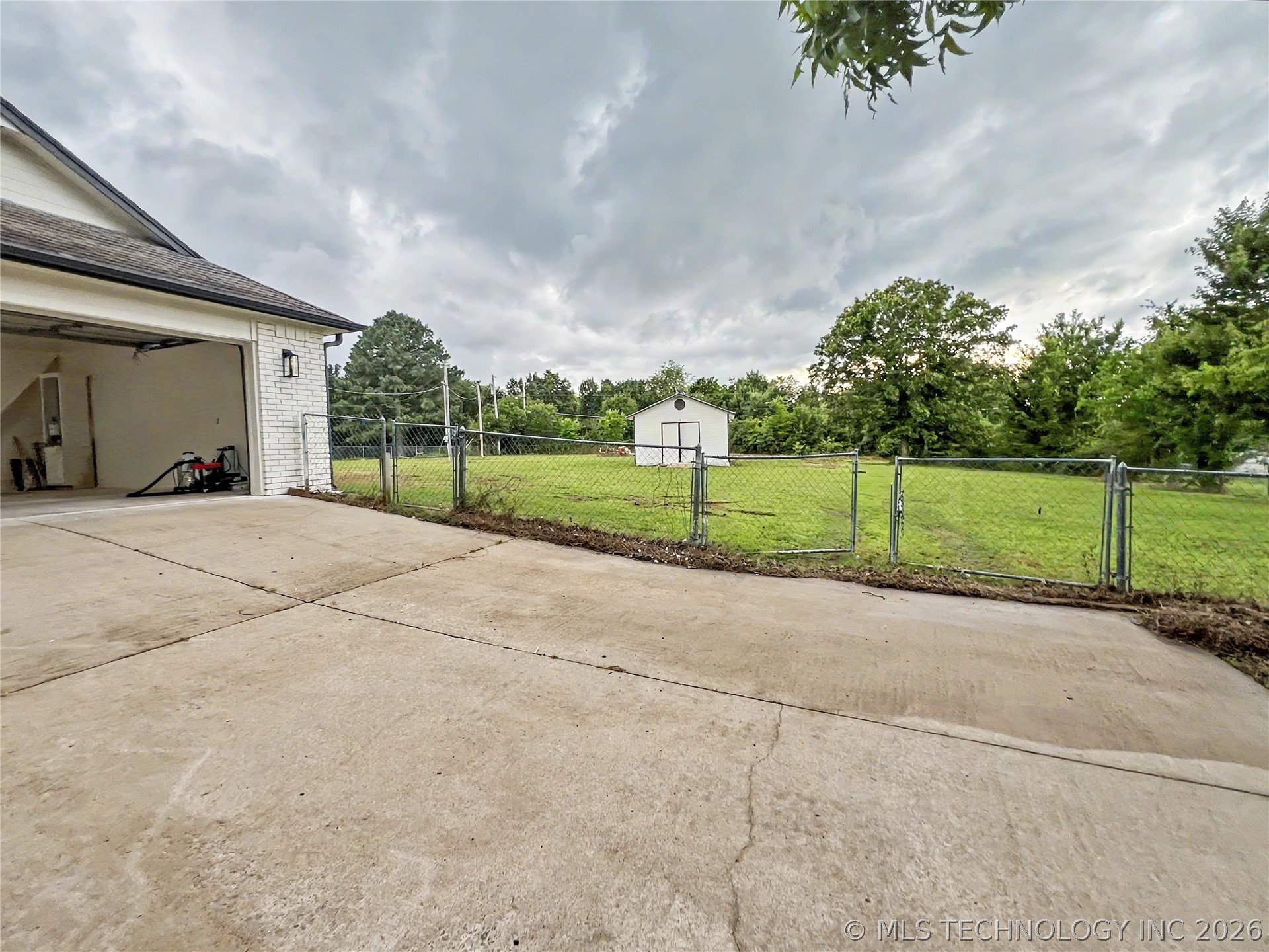 21083 S Forrest Drive Tahlequah OK 74464