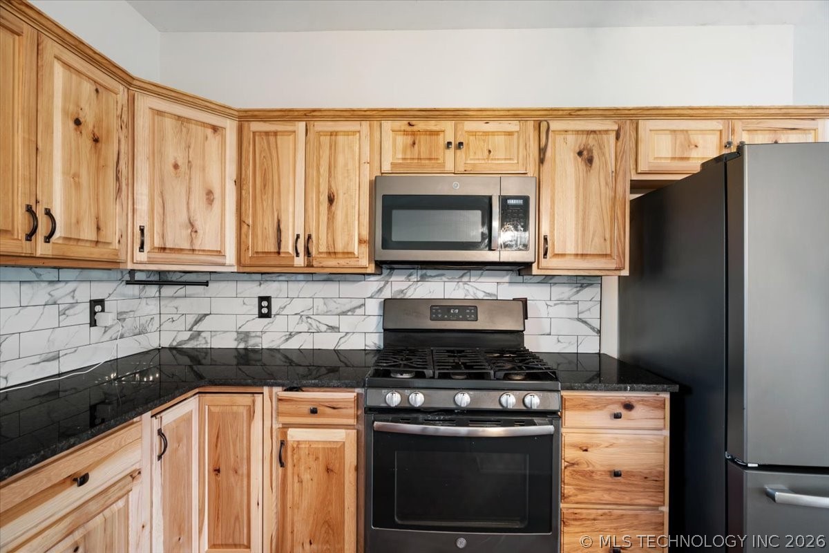 17600 S 385th Eastavenue Porter OK 74454