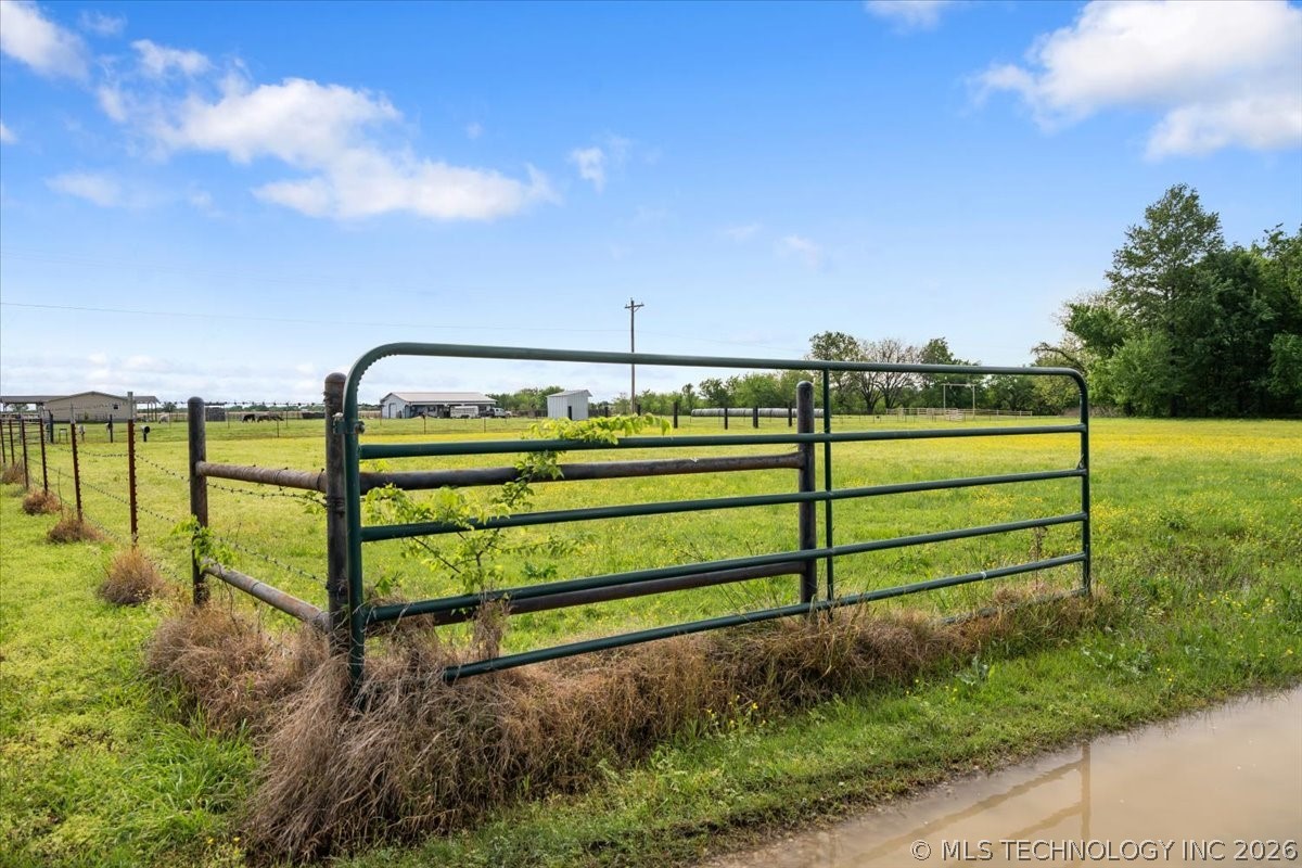 17600 S 385th Eastavenue Porter OK 74454