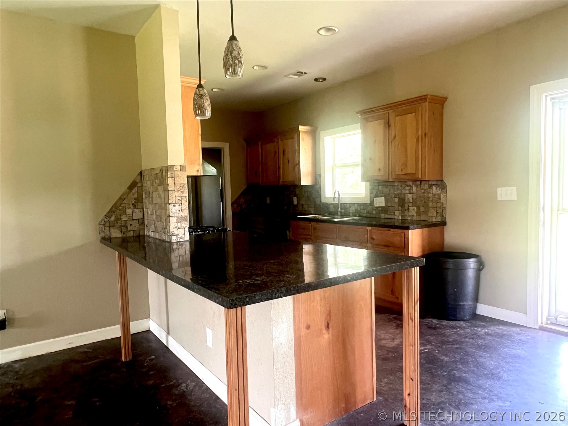 220 Willow Lane Hartshorne OK 74547