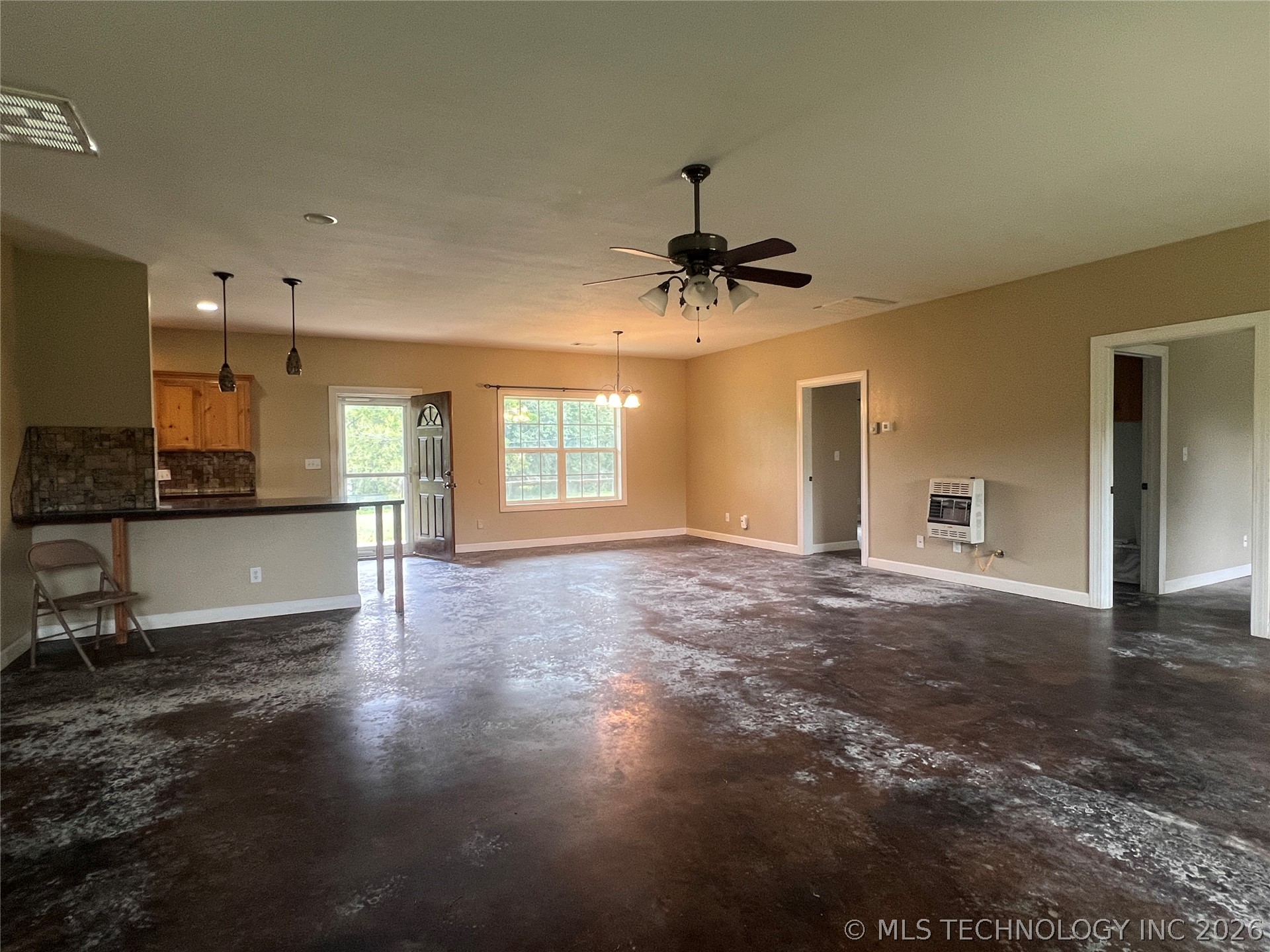 220 Willow Lane Hartshorne OK 74547