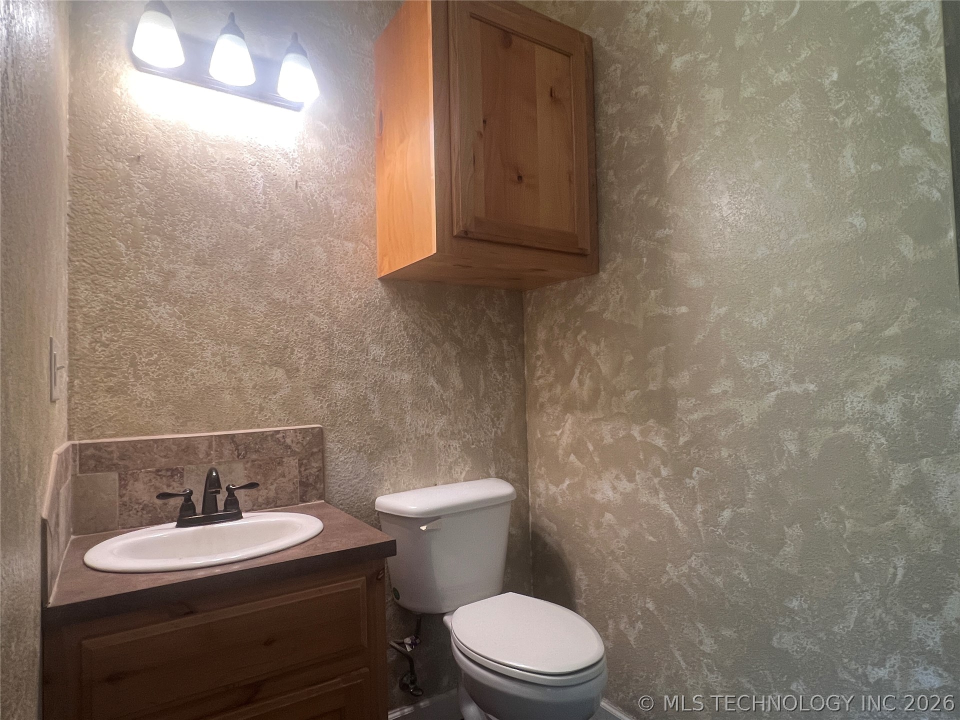 220 Willow Lane Hartshorne OK 74547