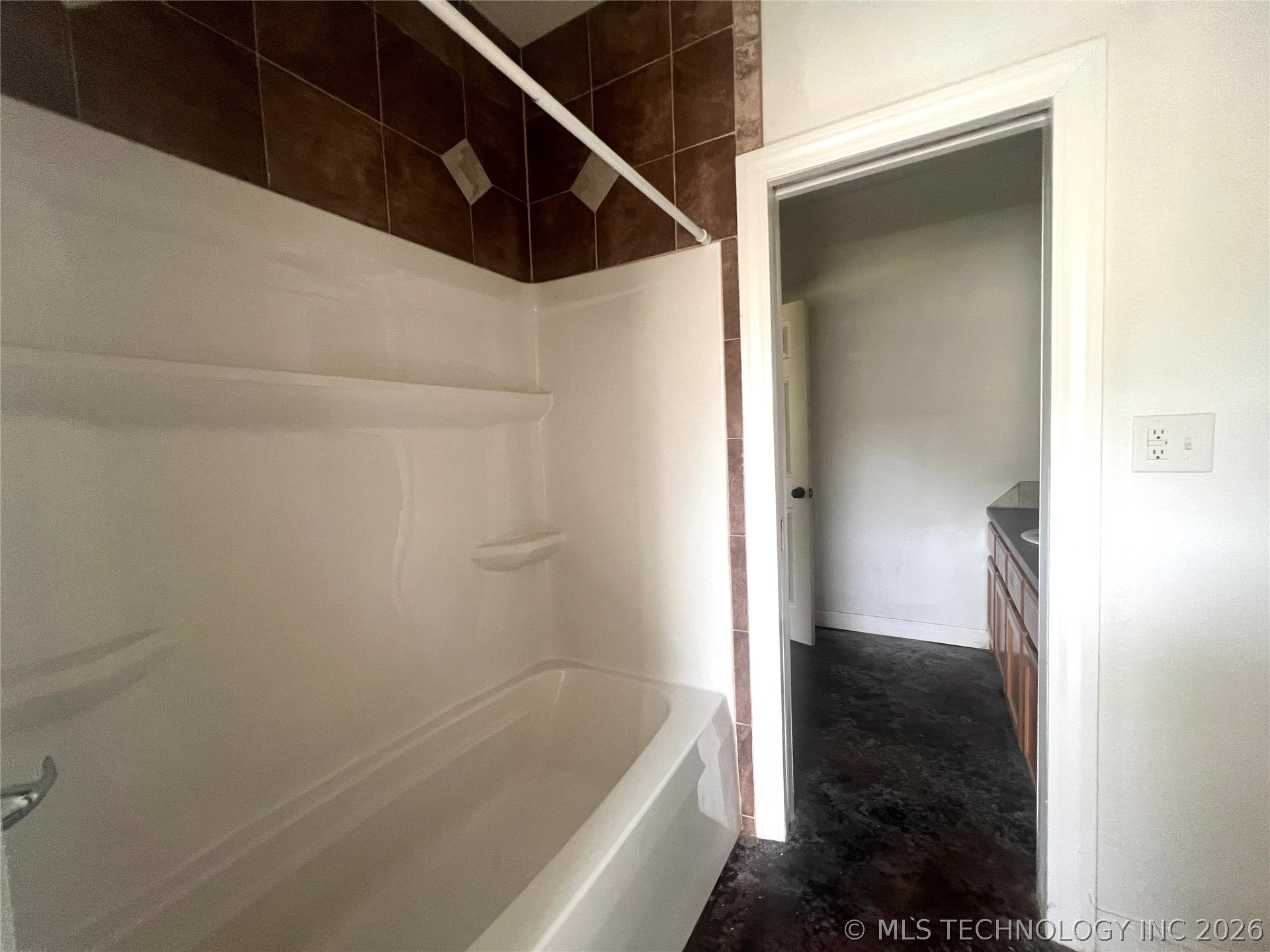 220 Willow Lane Hartshorne OK 74547