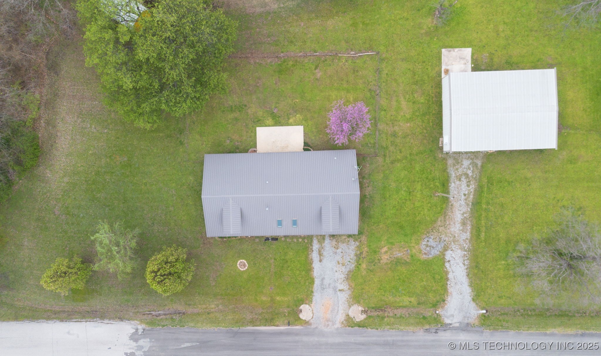 33 Haleys Drive Adair OK 74330