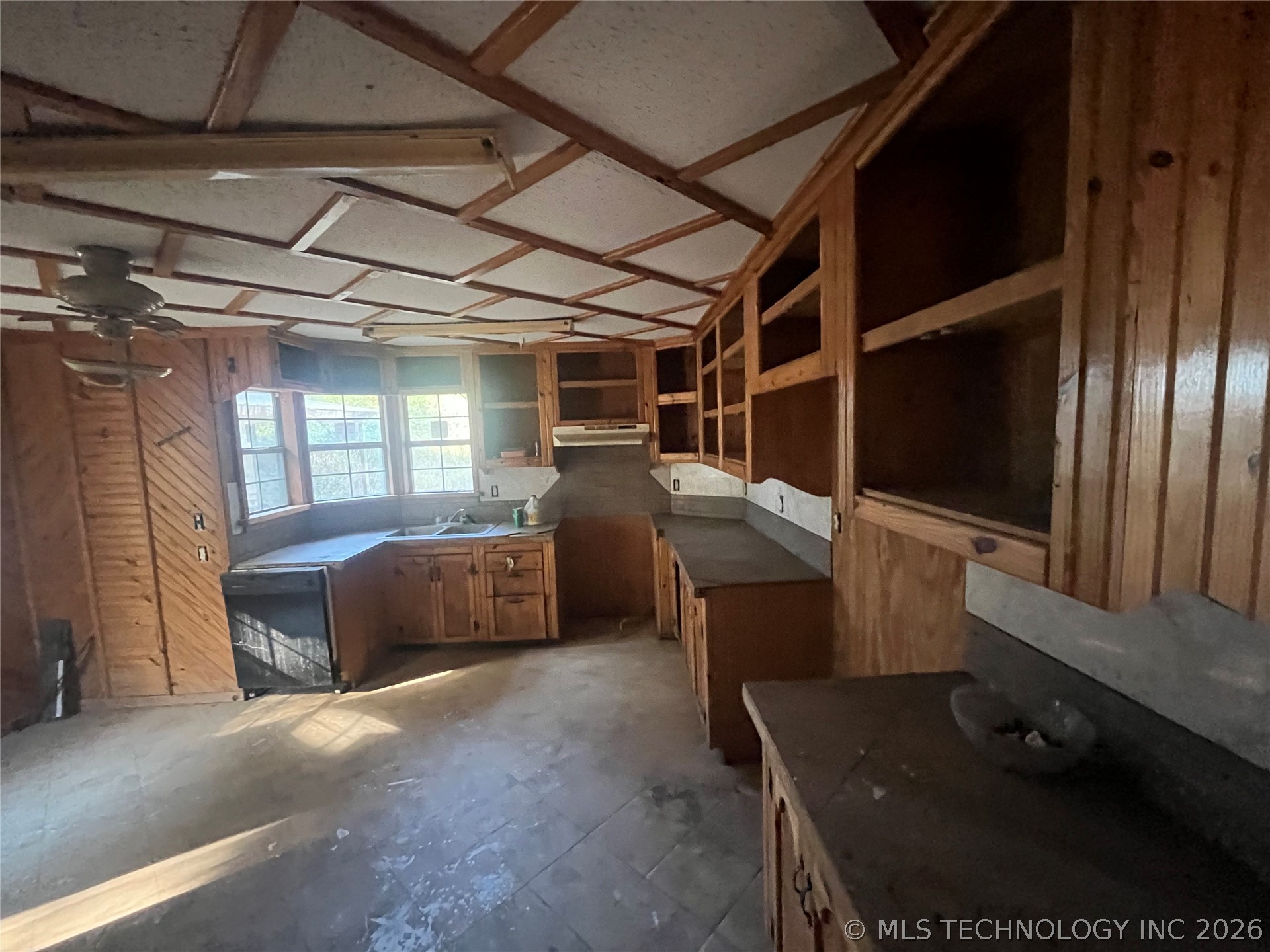 20538 County Road 1480 Street Francis OK 74820