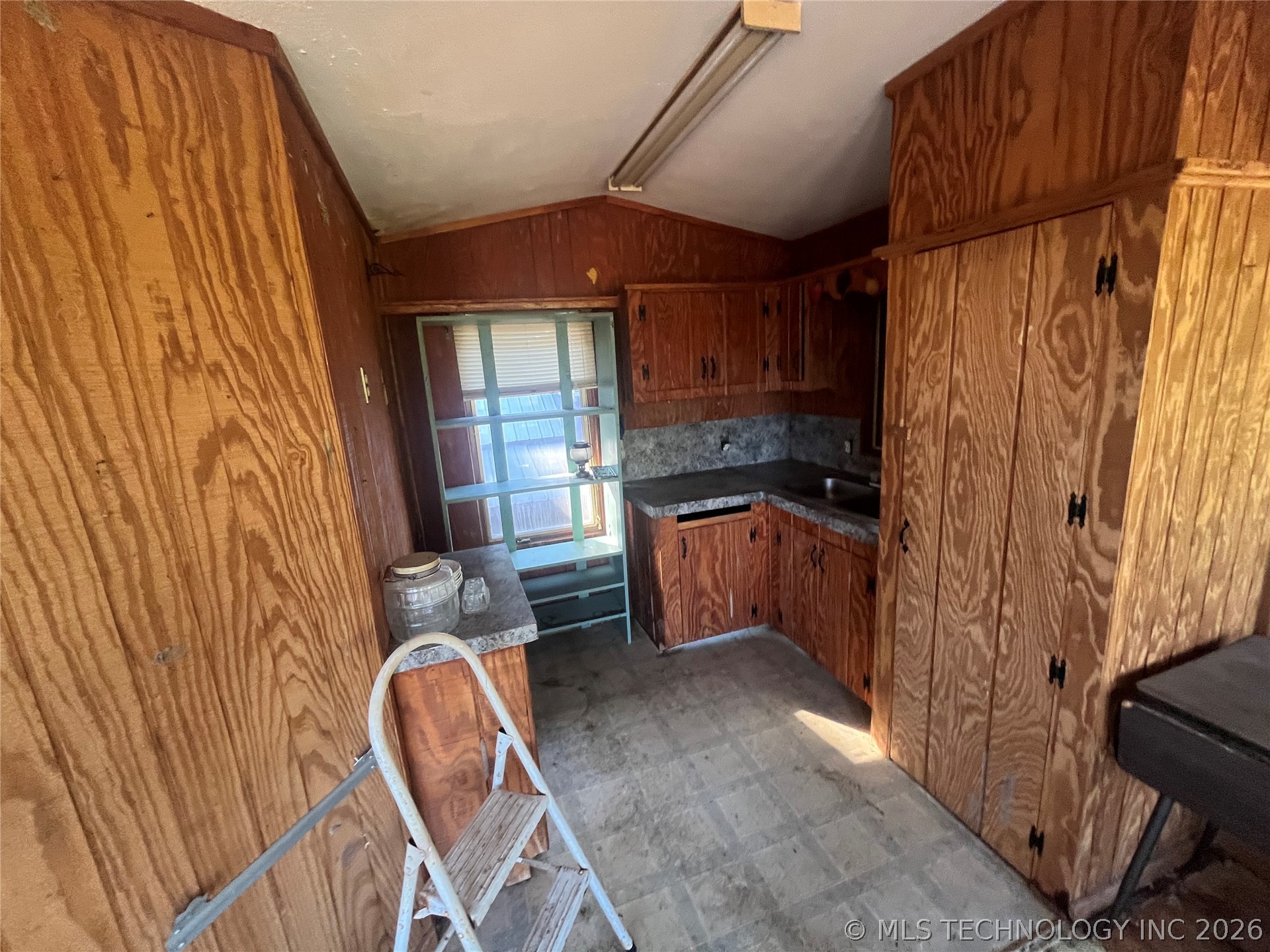 20538 County Road 1480 Street Francis OK 74820