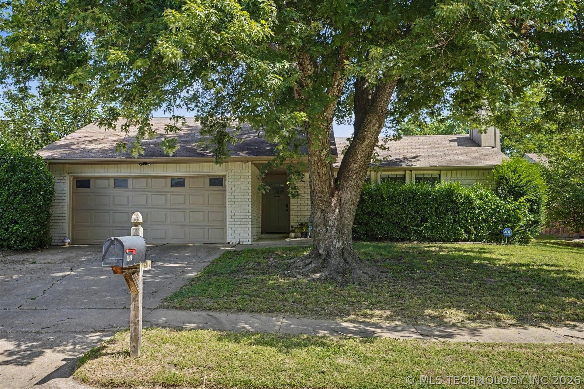 1108 W Vicksburg Place Broken Arrow OK 74011