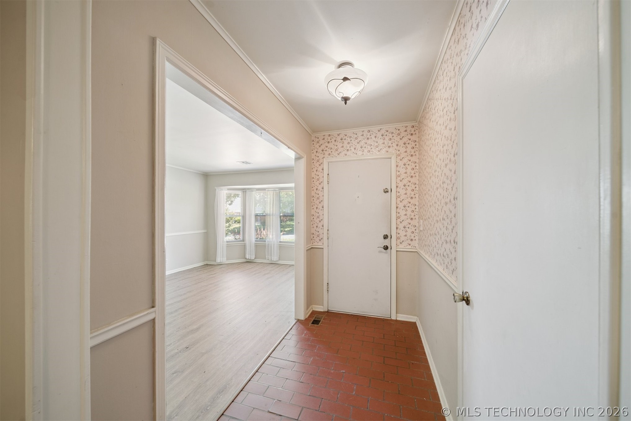 6516 E 57th Place Tulsa OK 74145