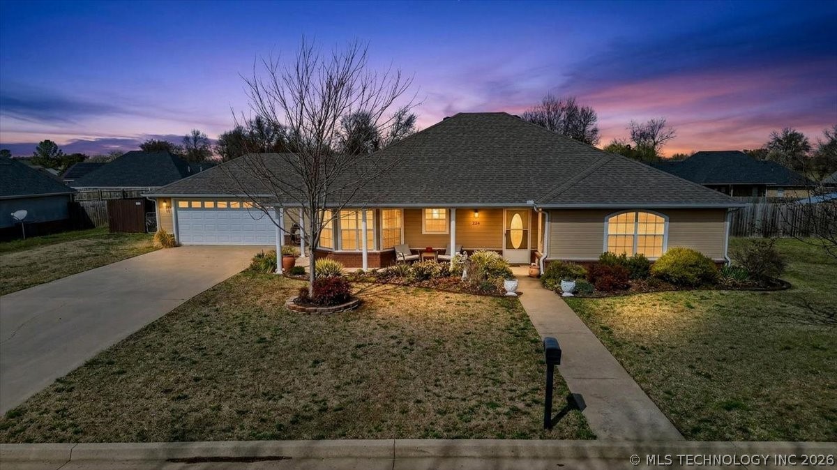 204 Nanih Waiya Street Poteau OK 74953