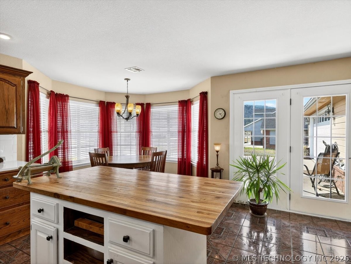 204 Nanih Waiya Street Poteau OK 74953