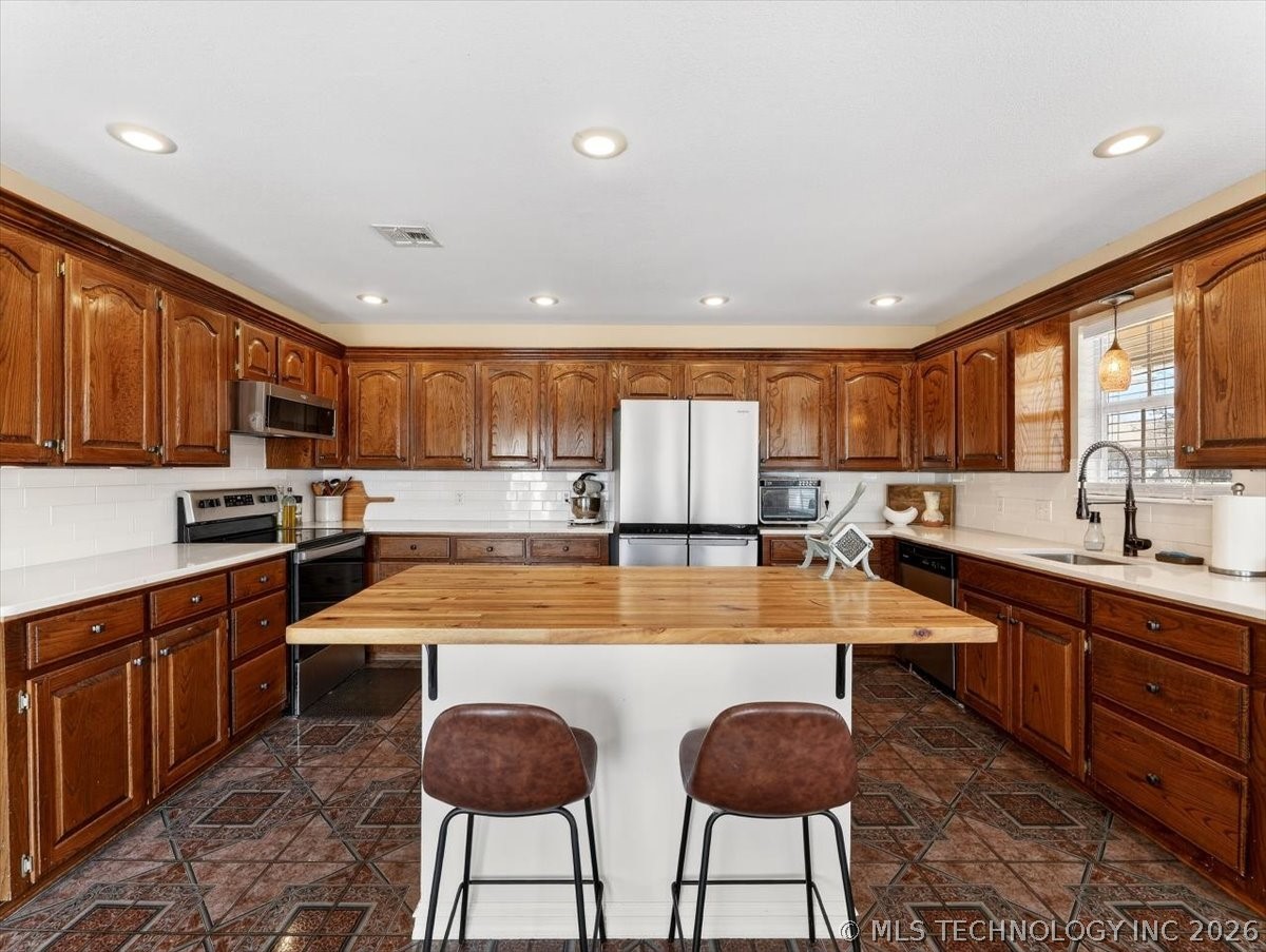 204 Nanih Waiya Street Poteau OK 74953