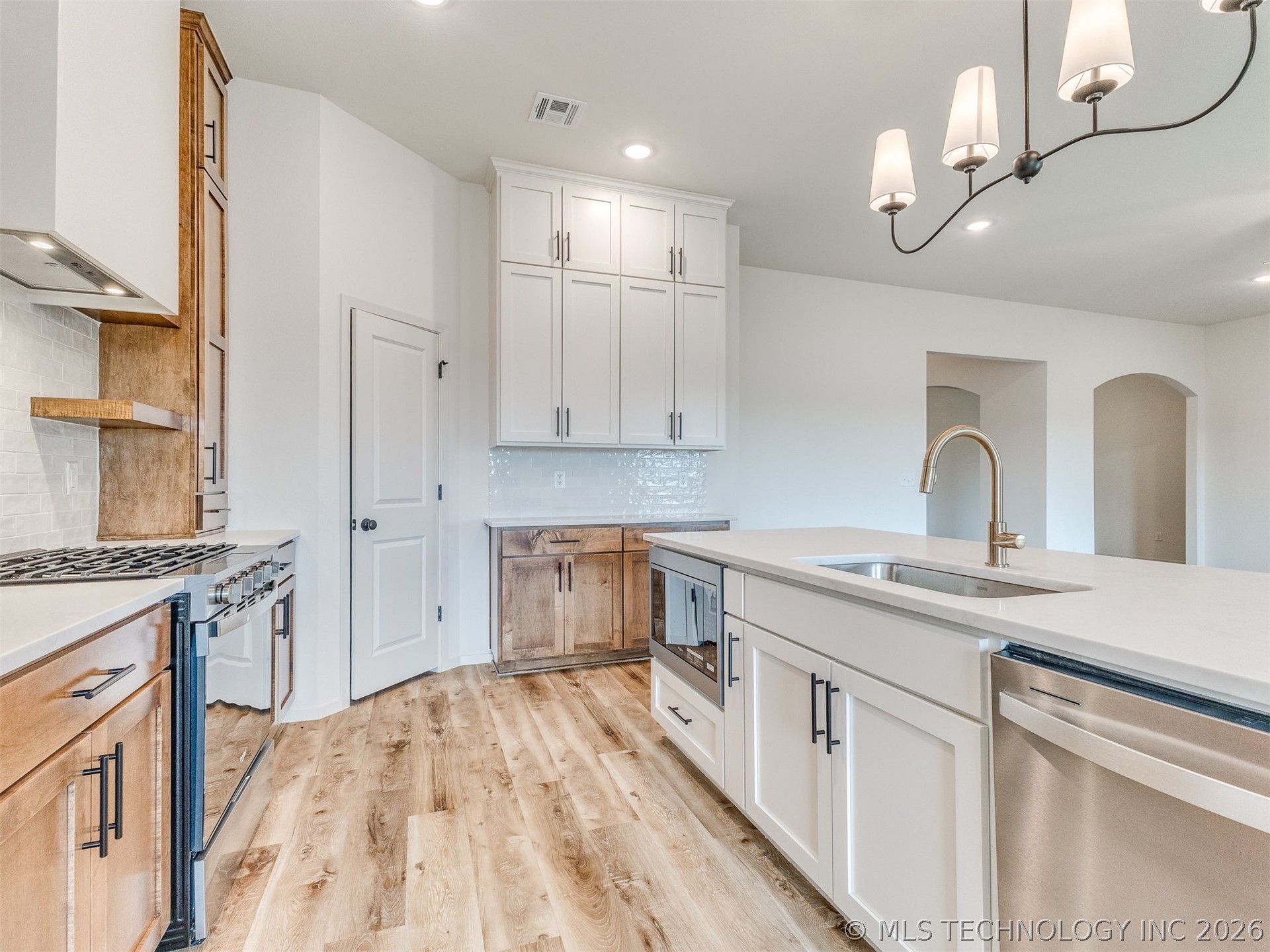 14739 S College Place Bixby OK 74008