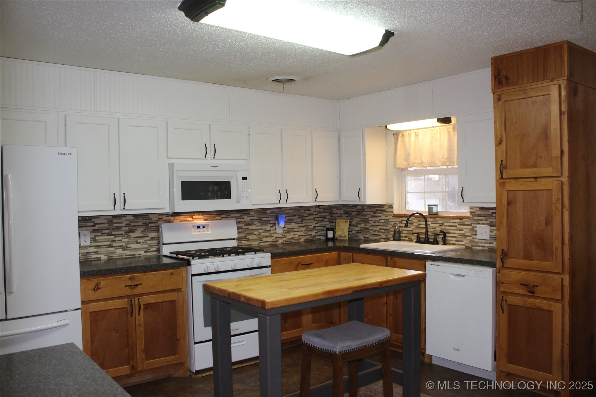 503 W Mccurtain Calera OK 74730