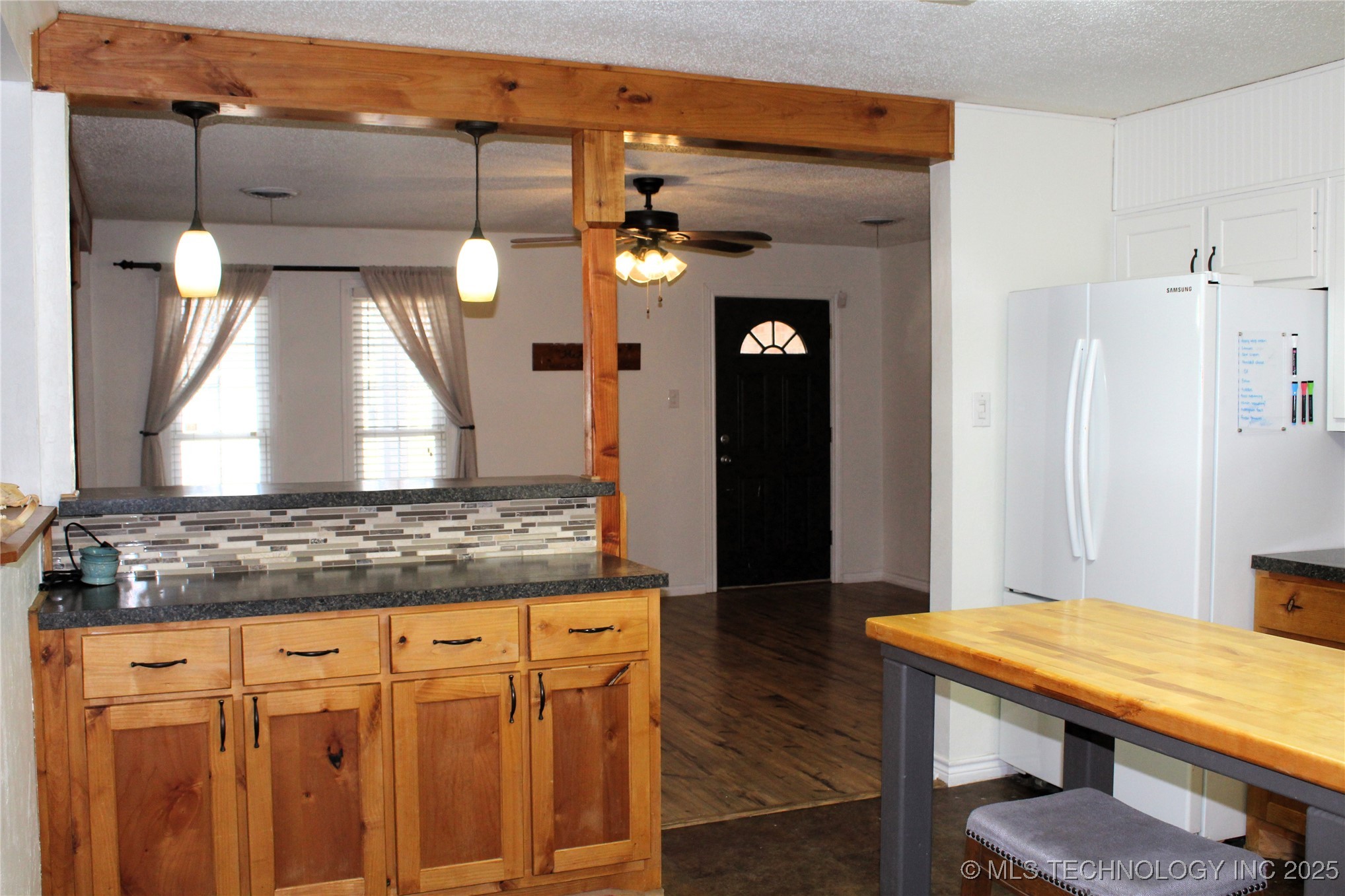503 W Mccurtain Calera OK 74730