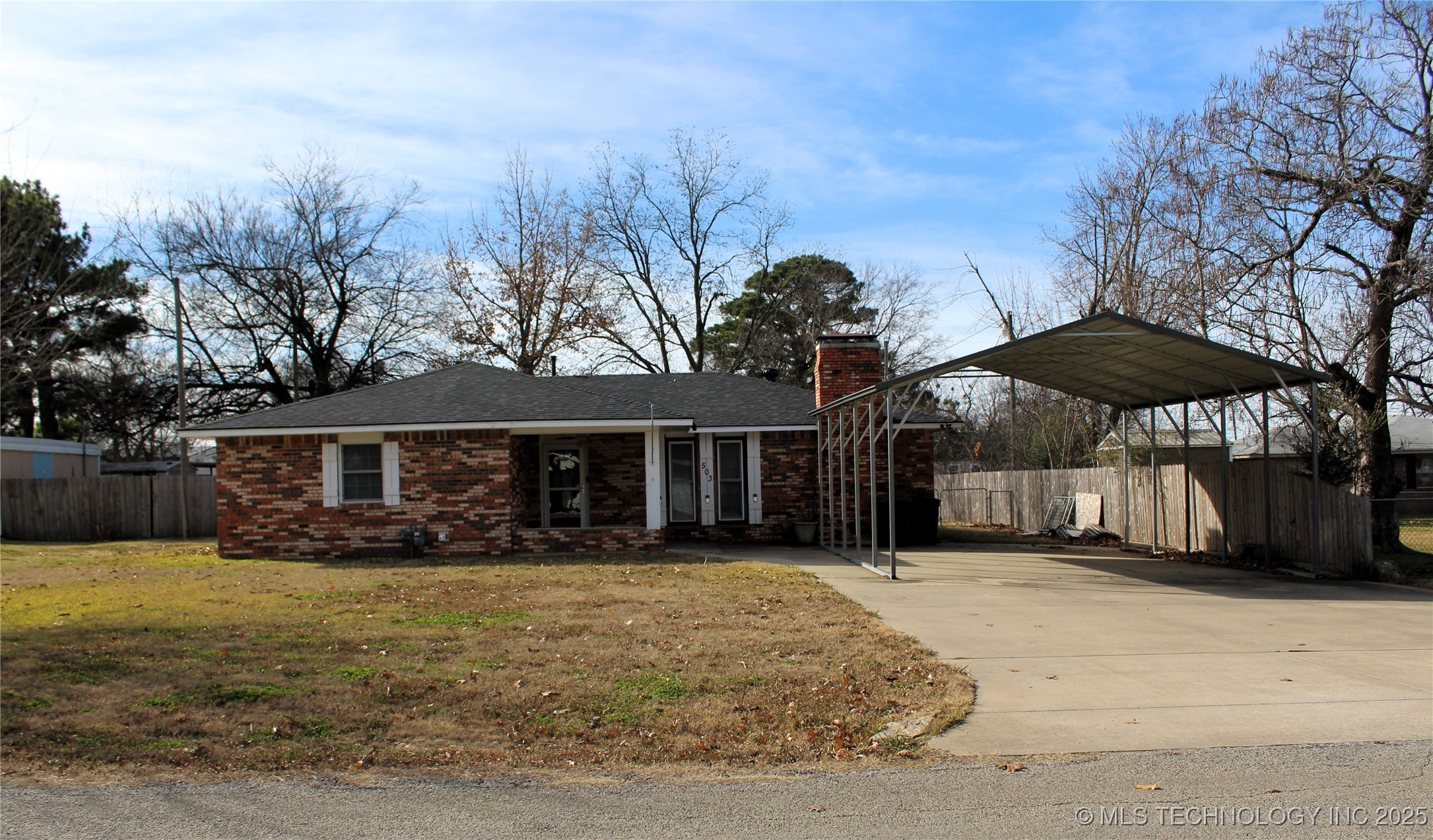503 W Mccurtain Calera OK 74730