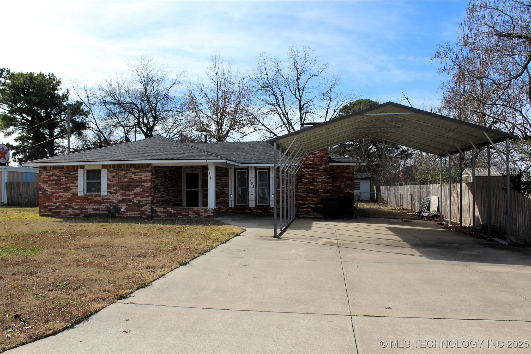 503 W Mccurtain Calera OK 74730