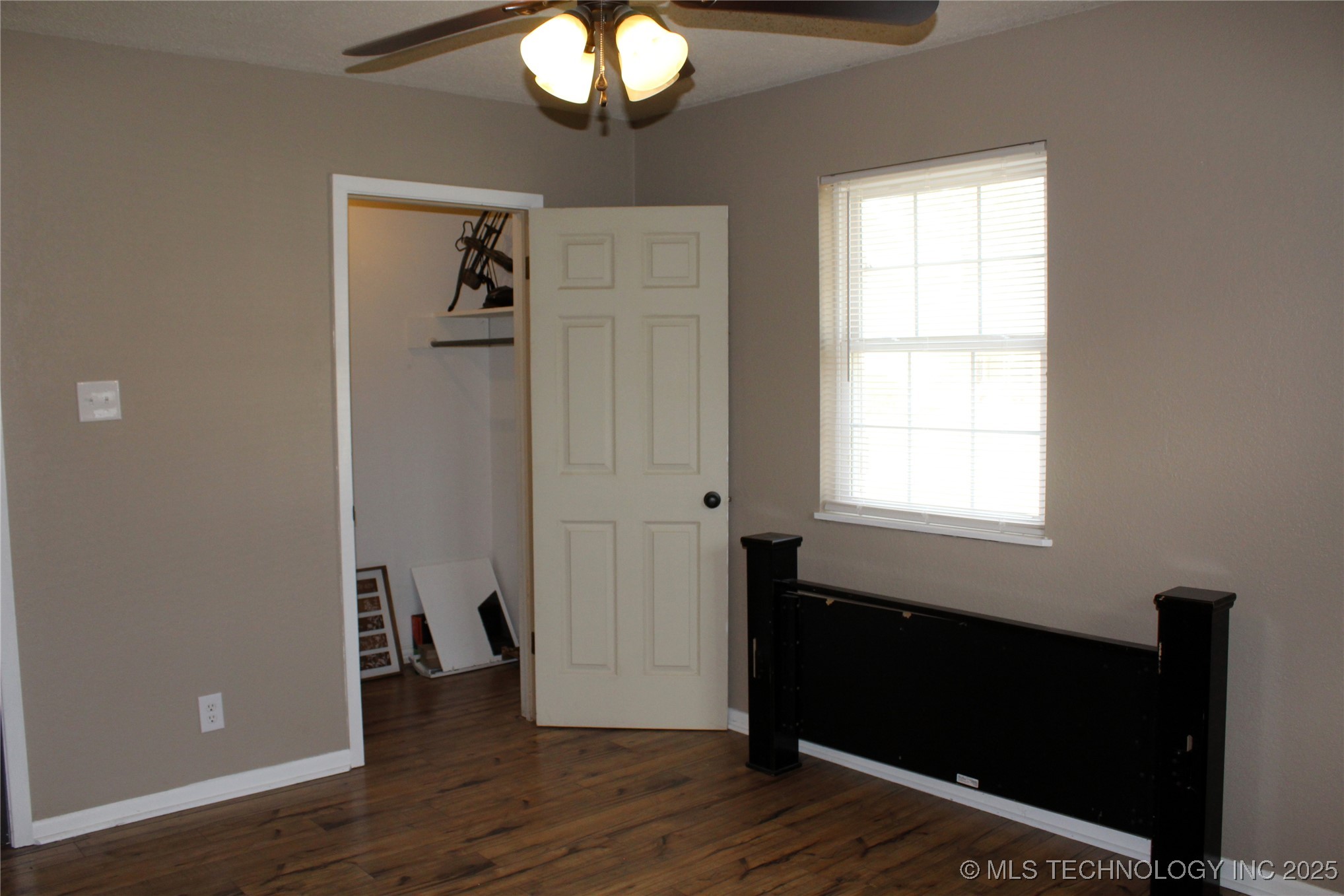 503 W Mccurtain Calera OK 74730