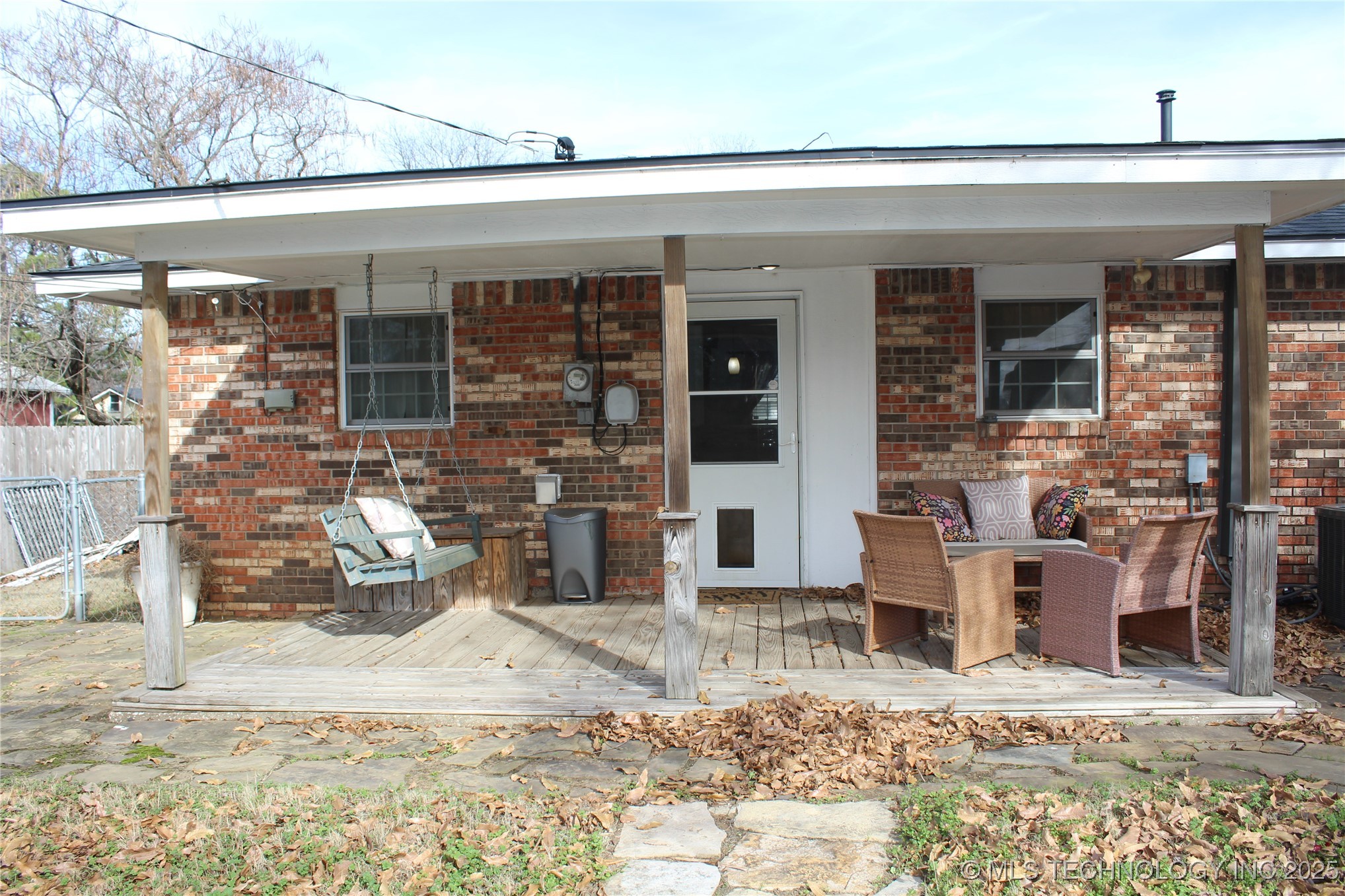 503 W Mccurtain Calera OK 74730