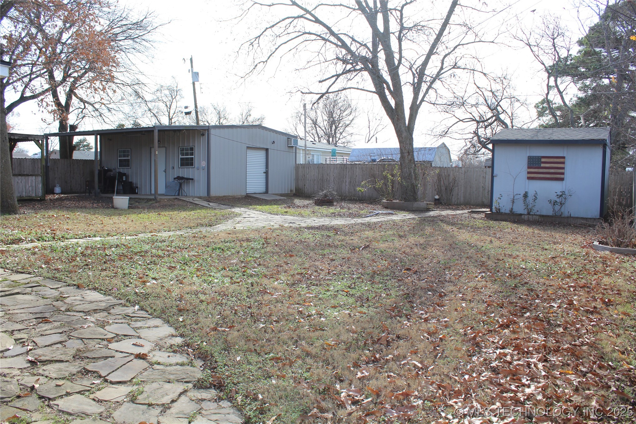 503 W Mccurtain Calera OK 74730