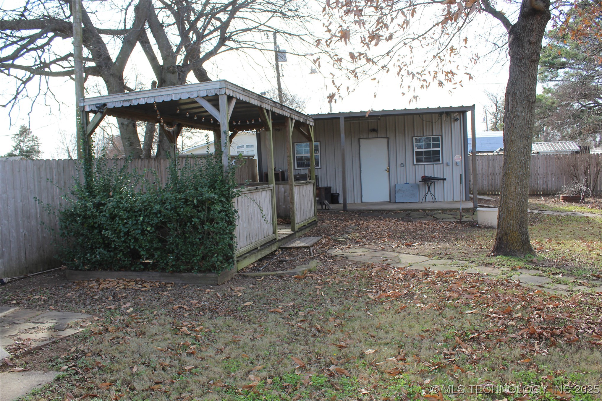 503 W Mccurtain Calera OK 74730