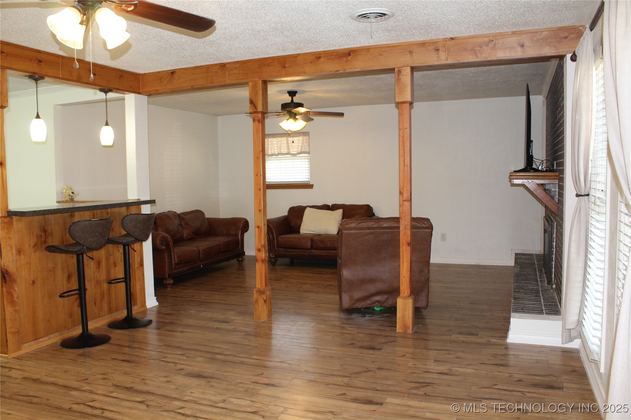 503 W Mccurtain Calera OK 74730
