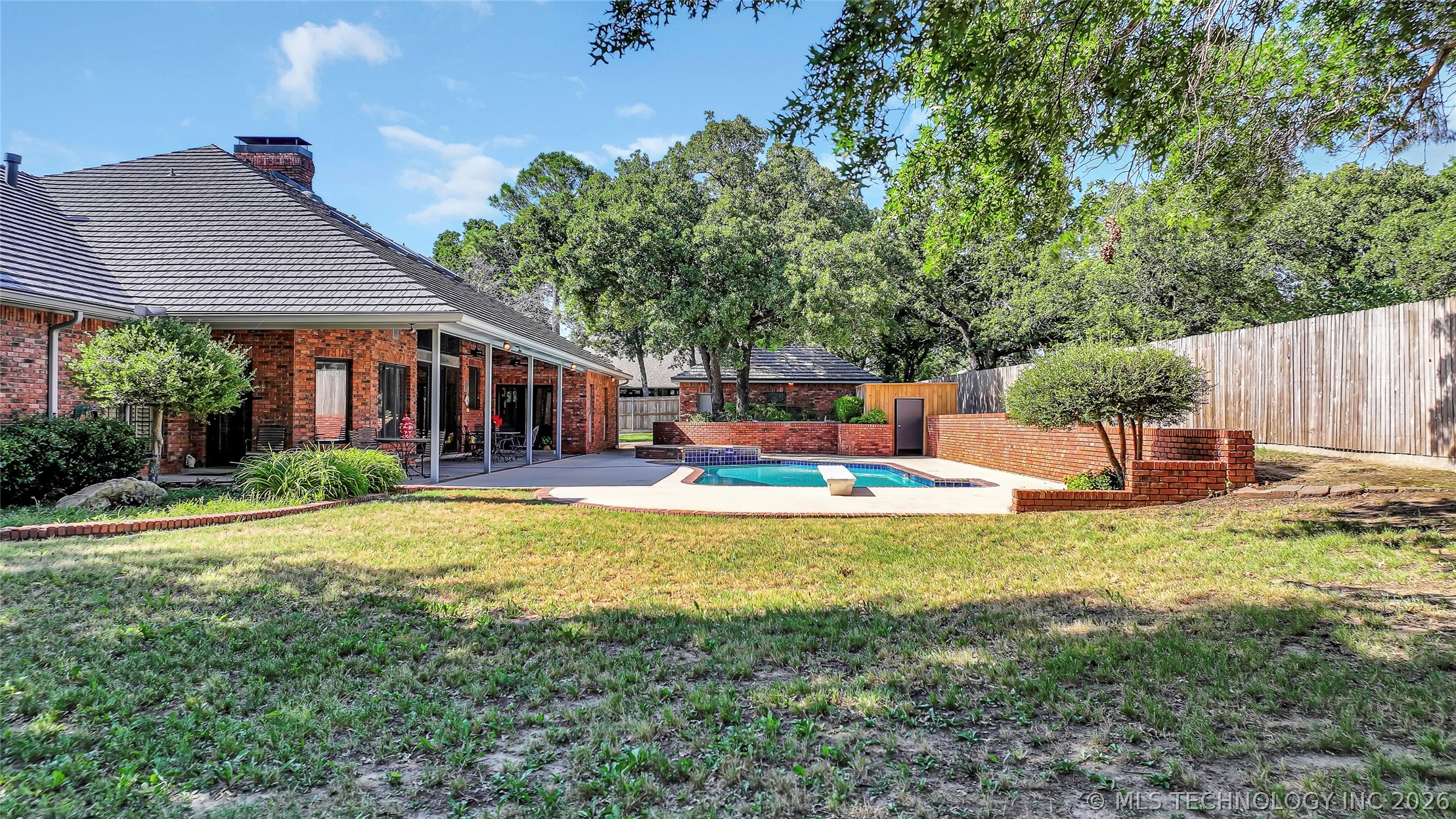 2803 Ridgeway Ardmore OK 73401