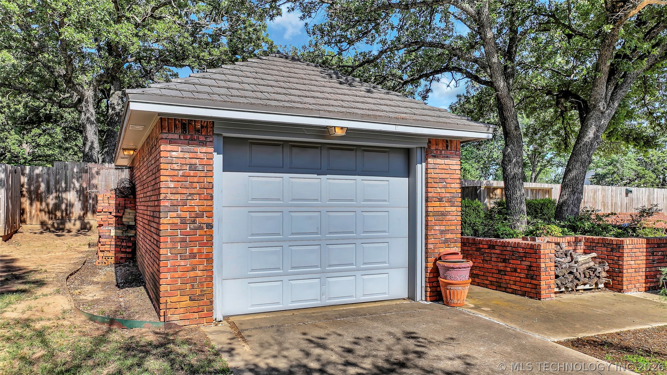 2803 Ridgeway Ardmore OK 73401